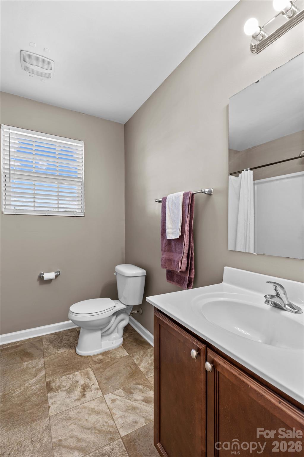 218 Valerie Drive Property Photo 23