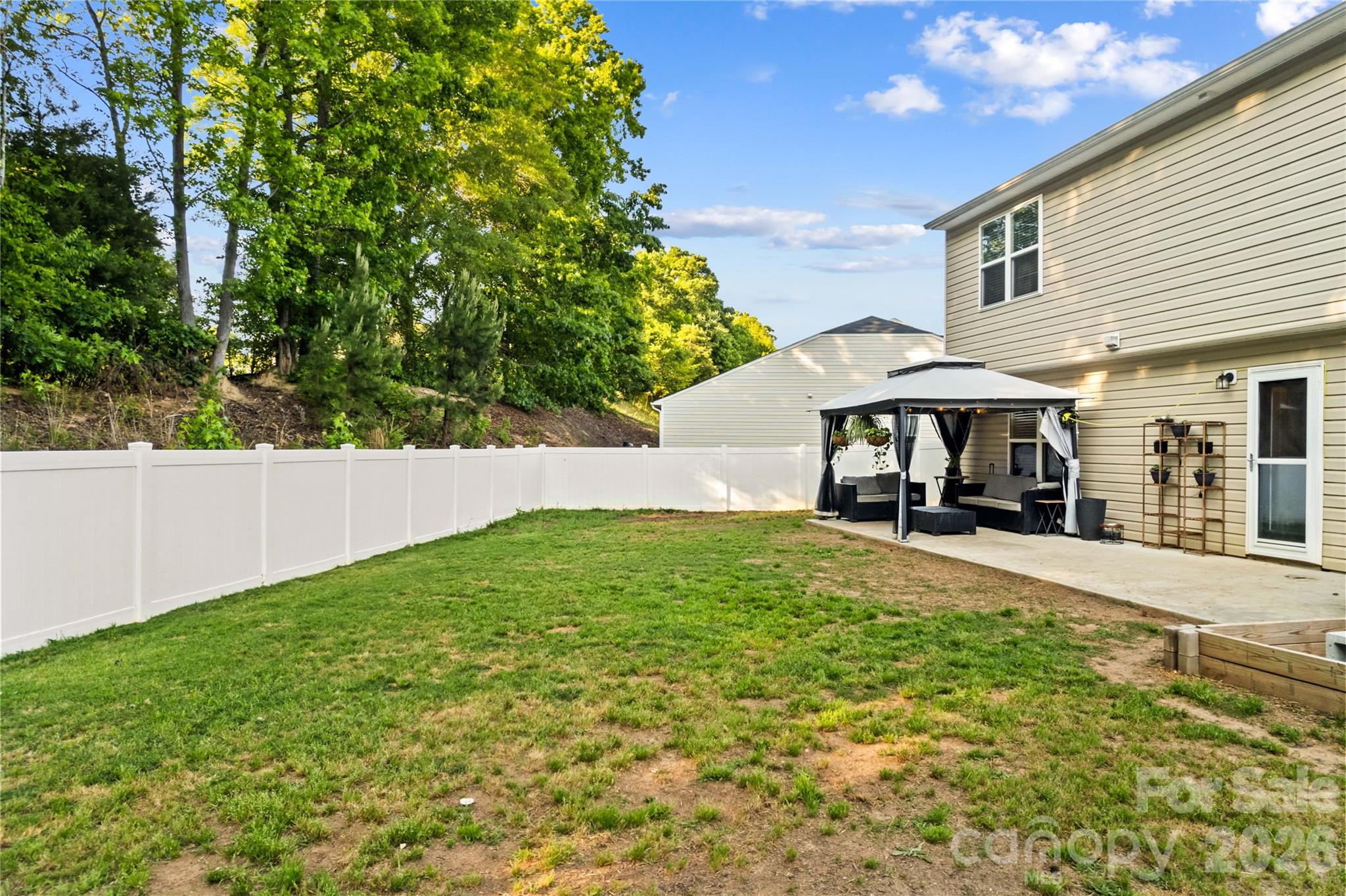 218 Valerie Drive Property Photo 33