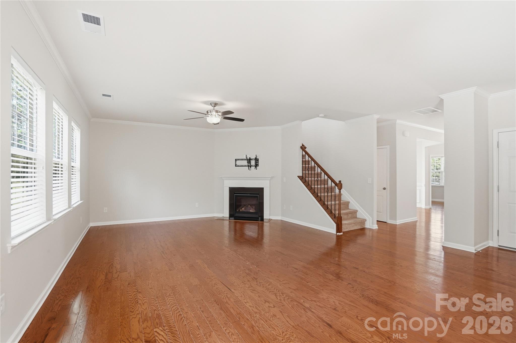 13714 Canterbury Castle Drive Property Photo 9