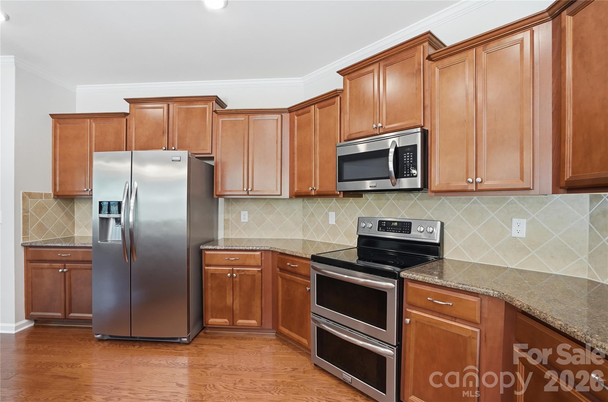 13714 Canterbury Castle Drive Property Photo 14