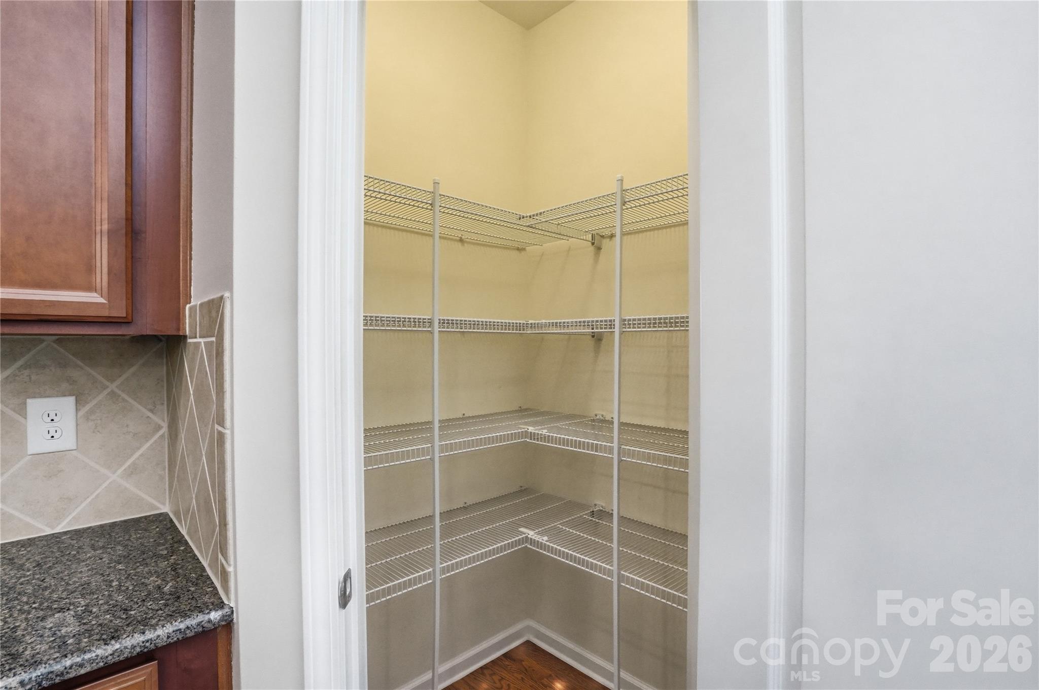 13714 Canterbury Castle Drive Property Photo 16