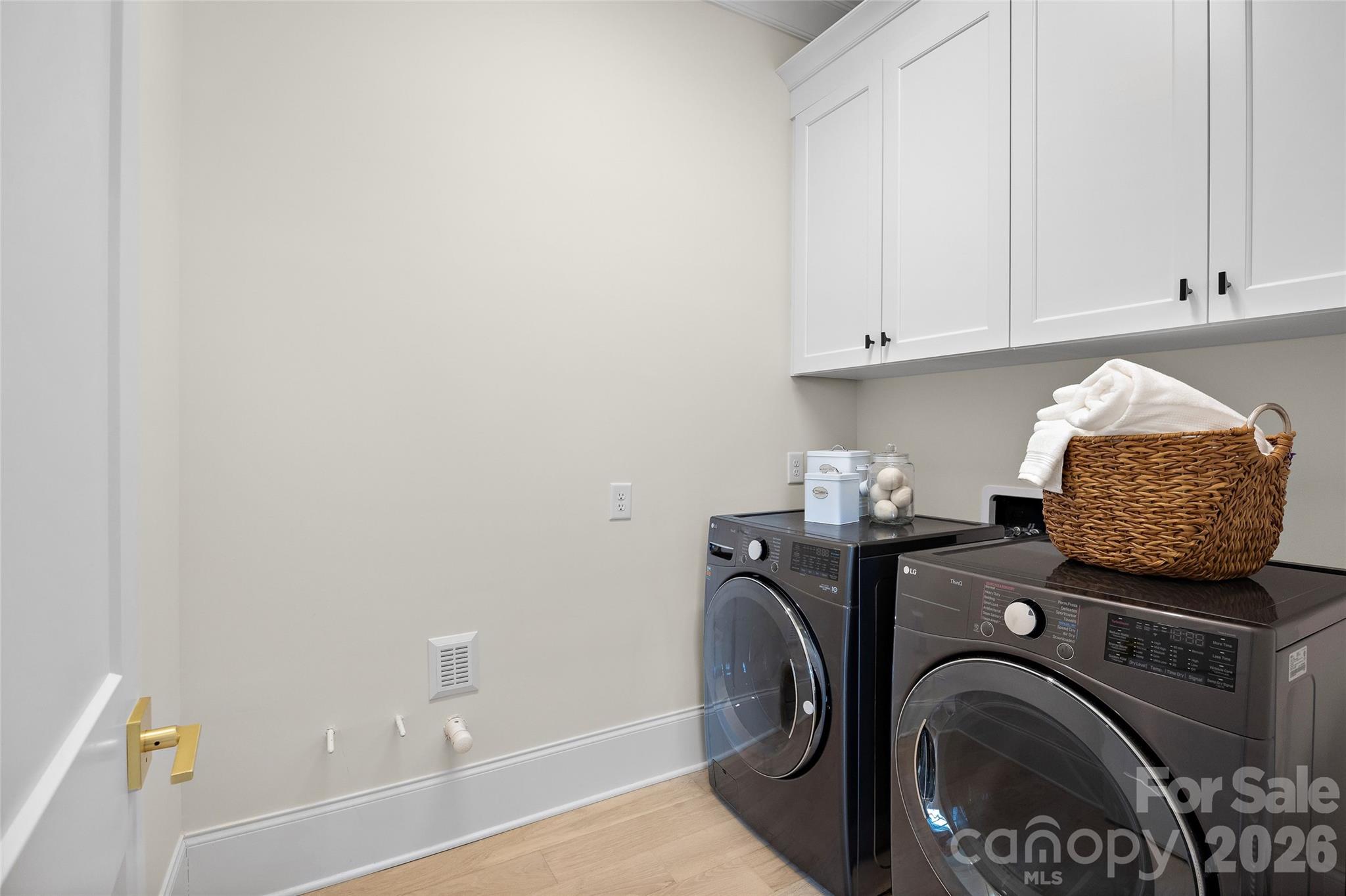 3011 Ella Katherine Way Property Photo 23