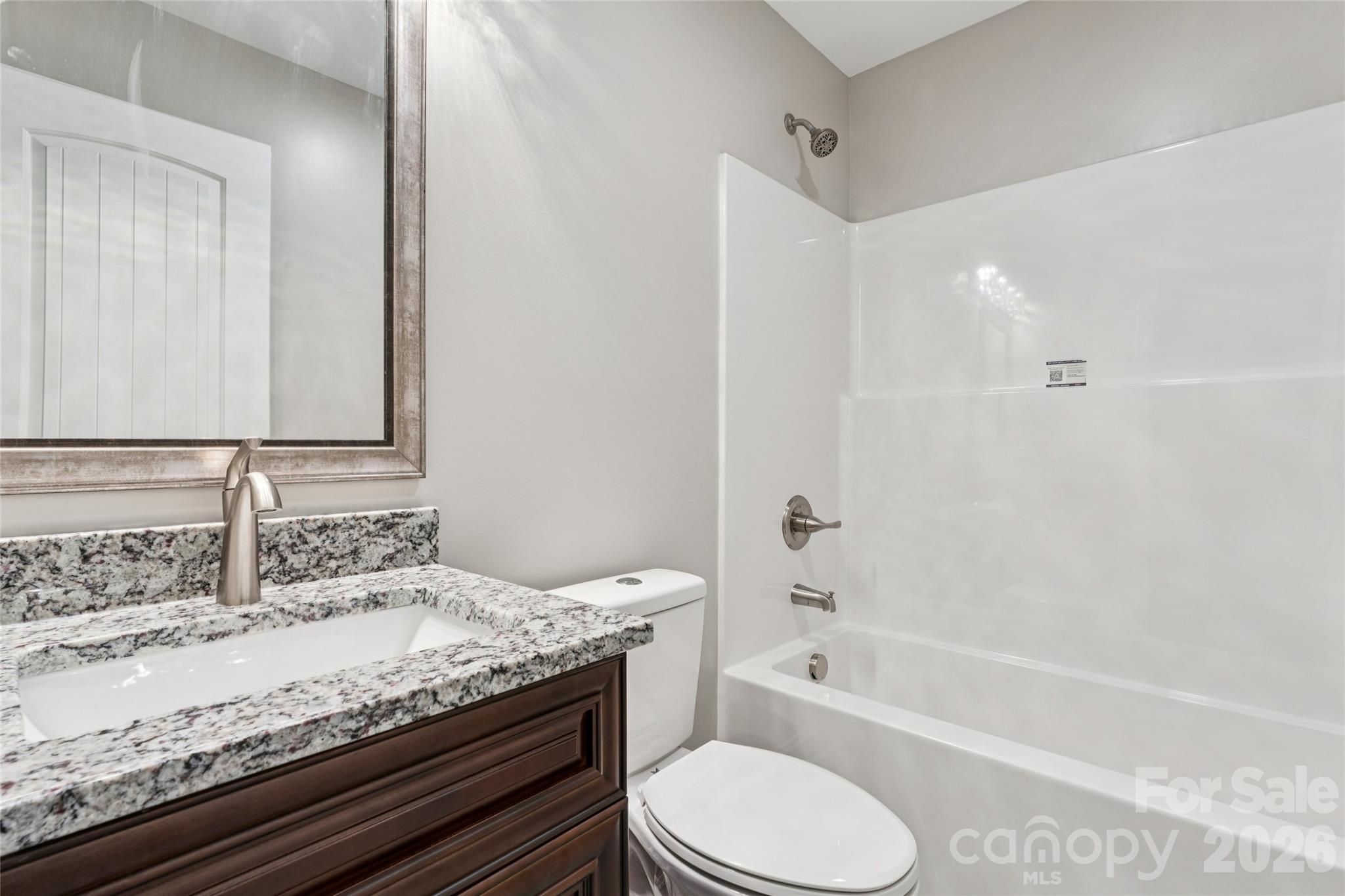 209 W 17th Street Property Photo 26