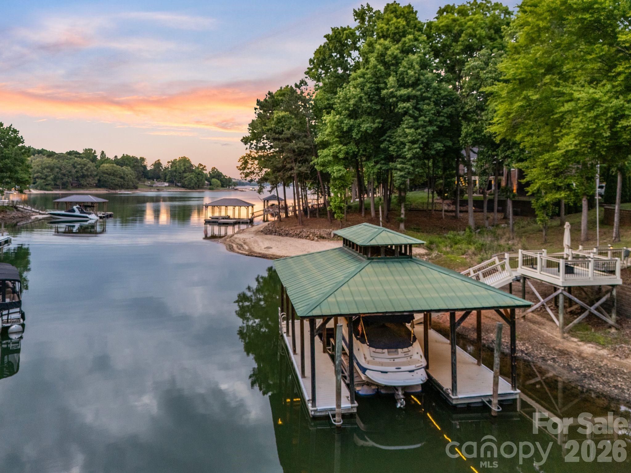 2243 Whiterock Court Property Photo 1