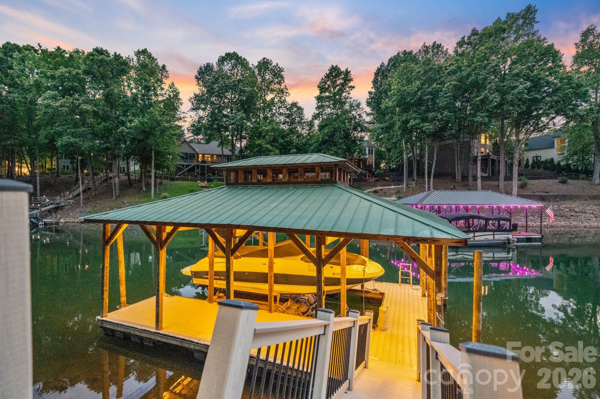 2243 Whiterock Court Property Photo 5