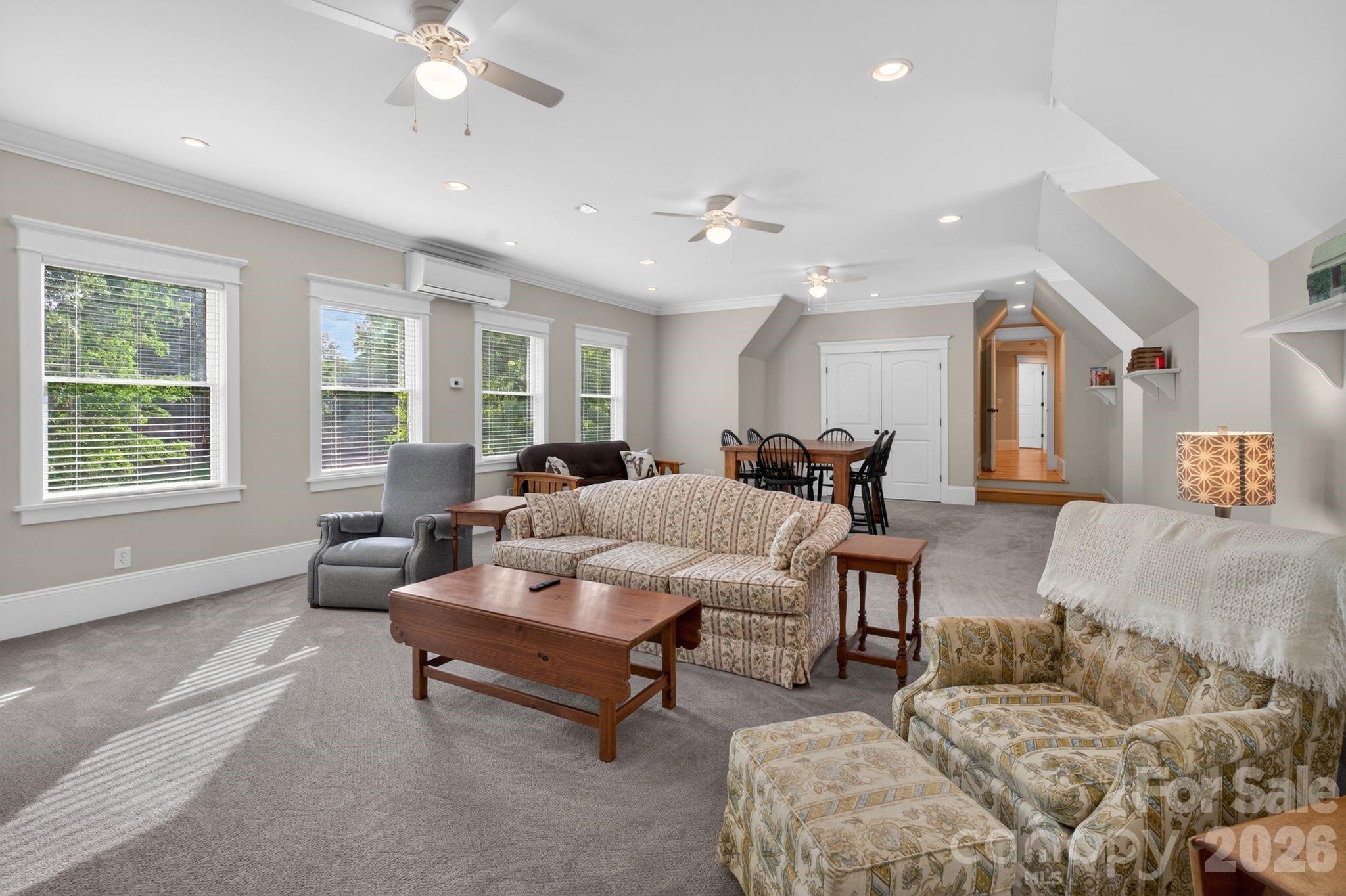 2243 Whiterock Court Property Photo 23