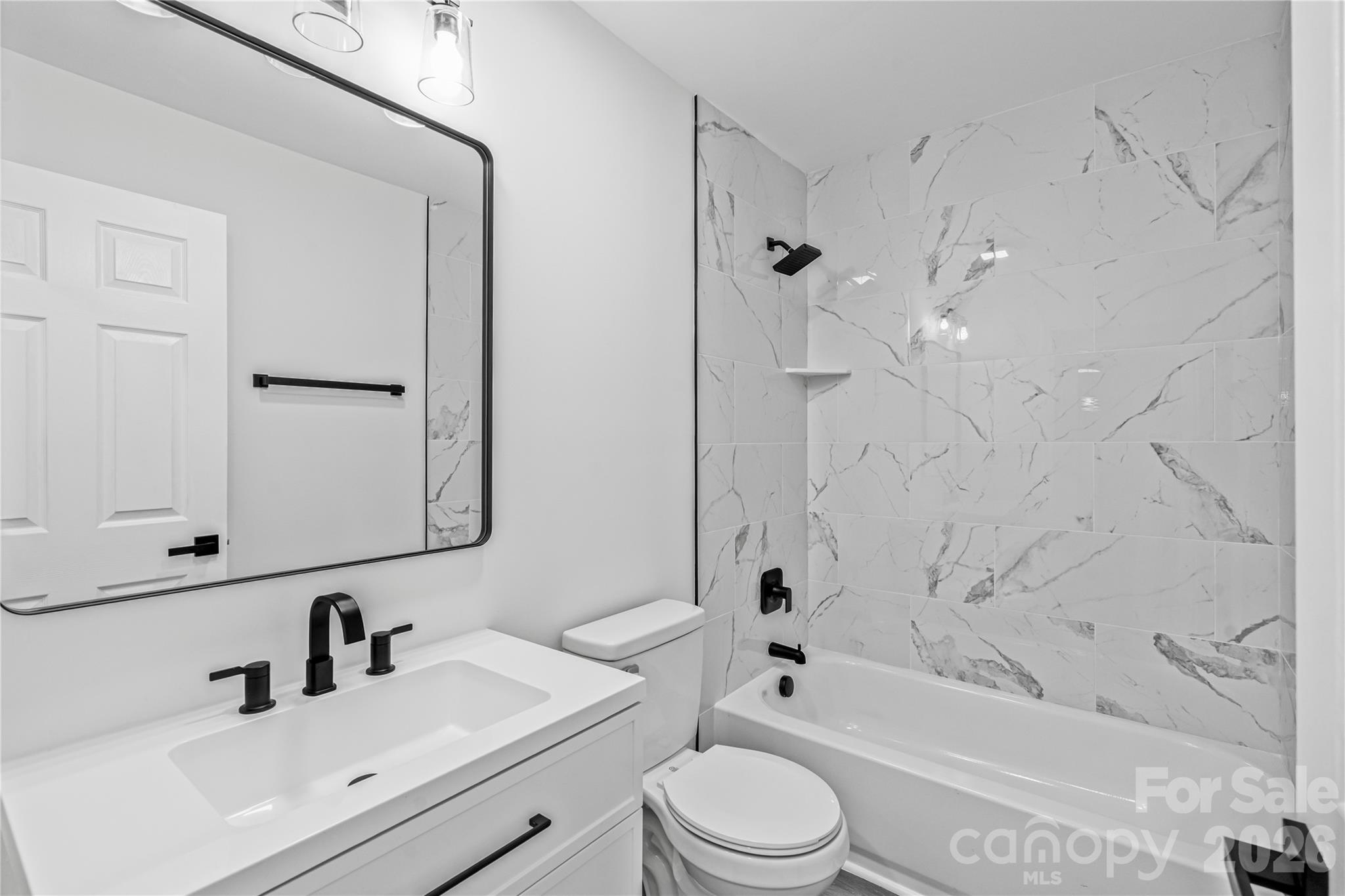 211 Eben Street Property Photo 6