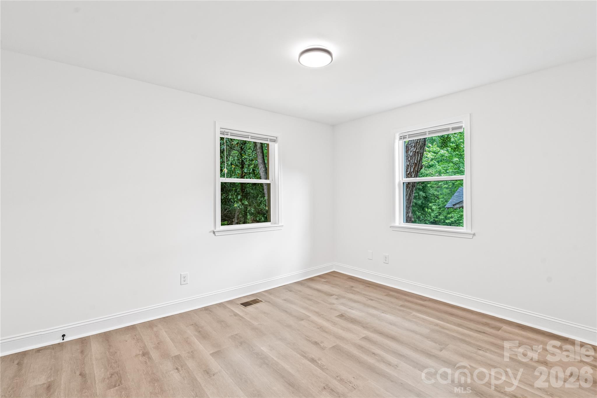211 Eben Street Property Photo 11