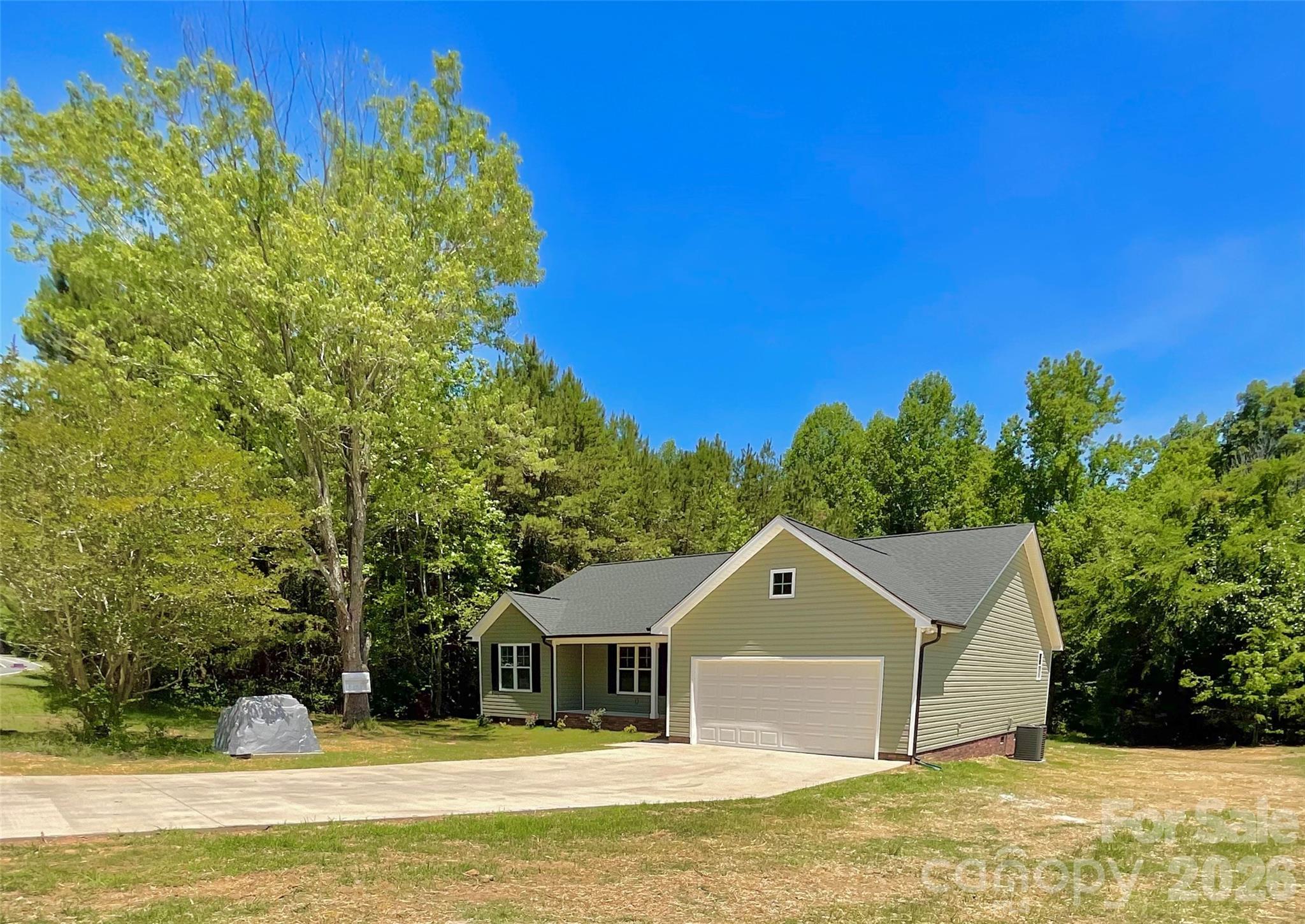 860 Lake Fork Road Property Photo 2