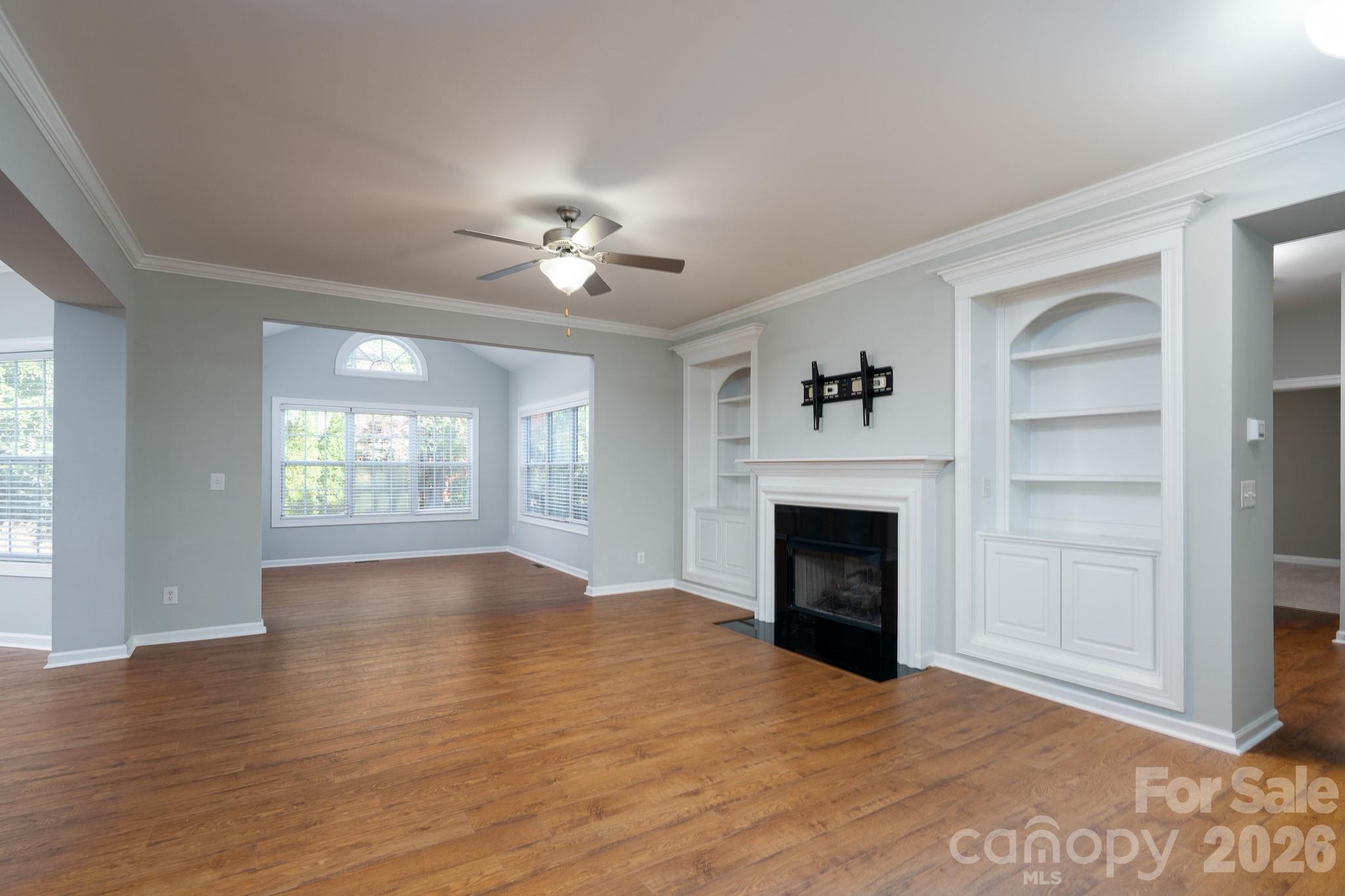 660 Vega Street Property Photo 10
