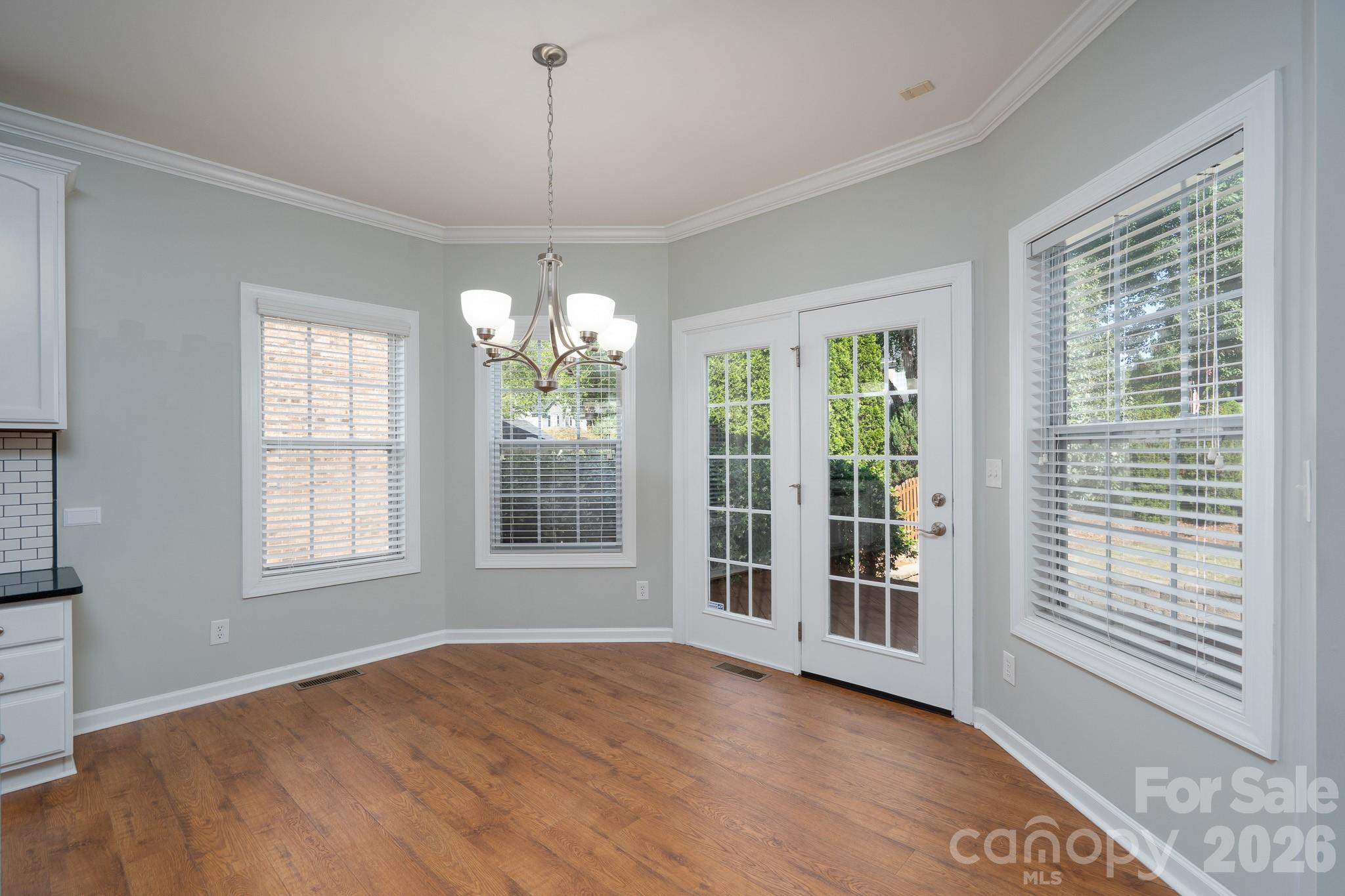 660 Vega Street Property Photo 15