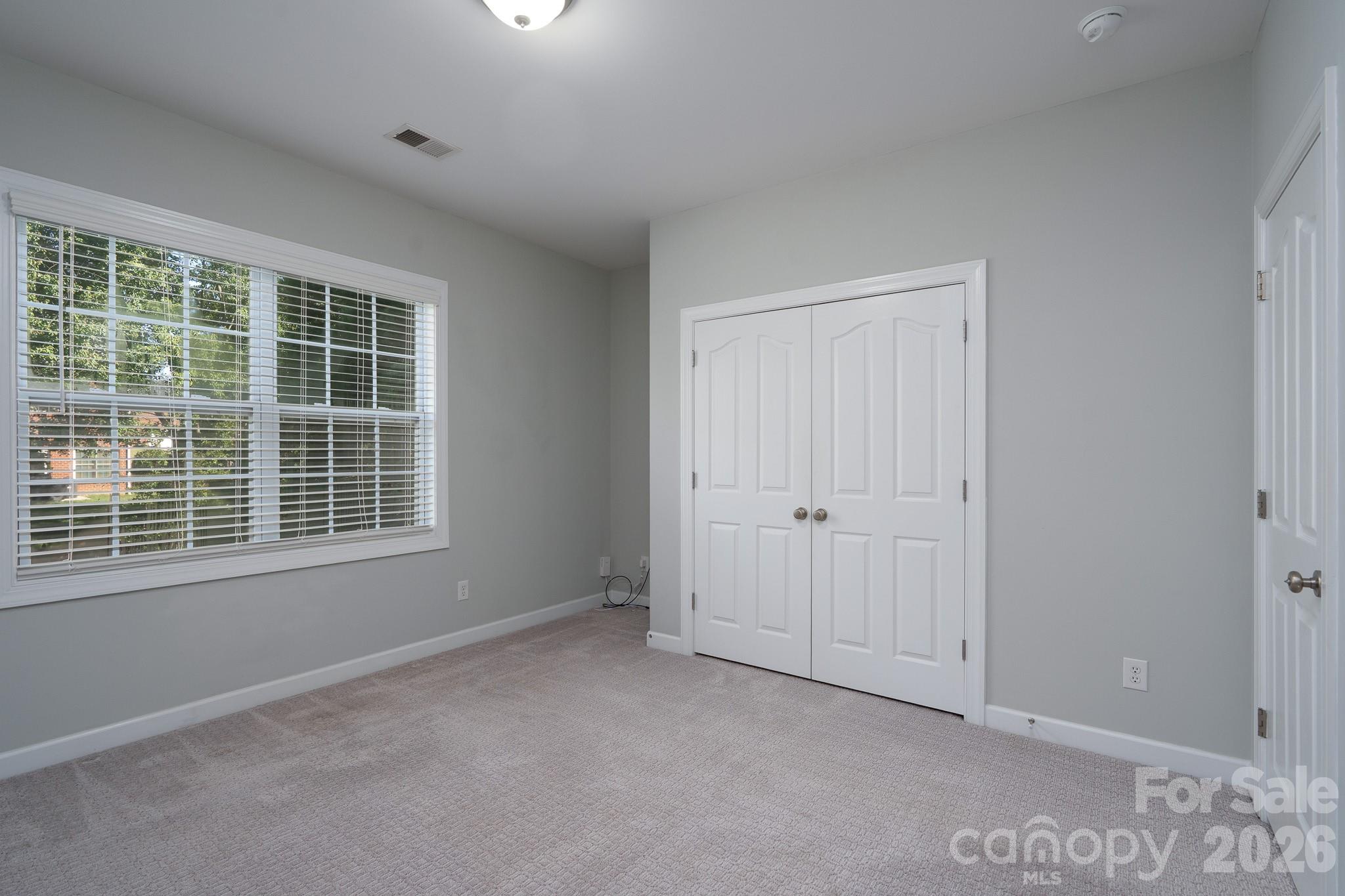 660 Vega Street Property Photo 27