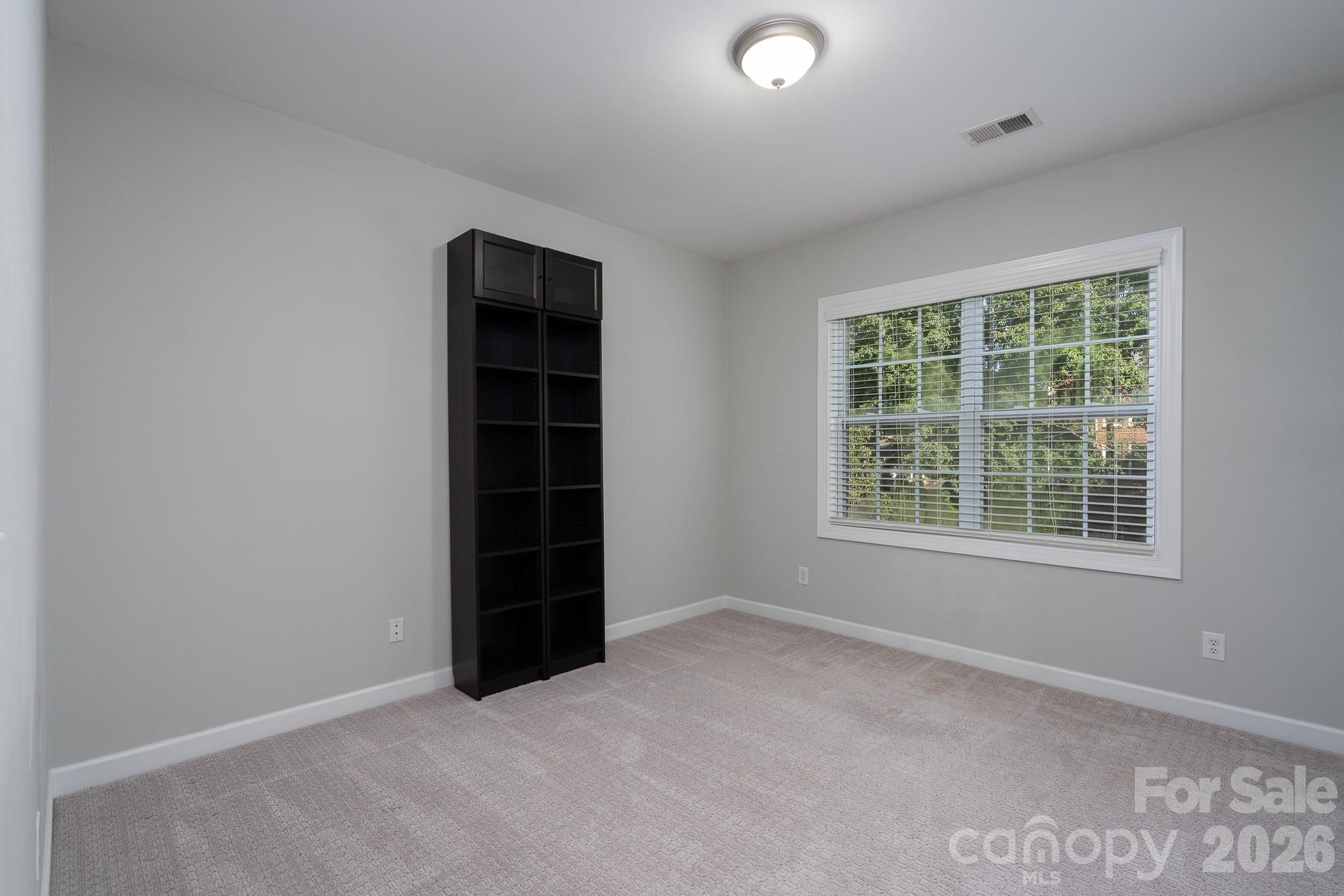 660 Vega Street Property Photo 28