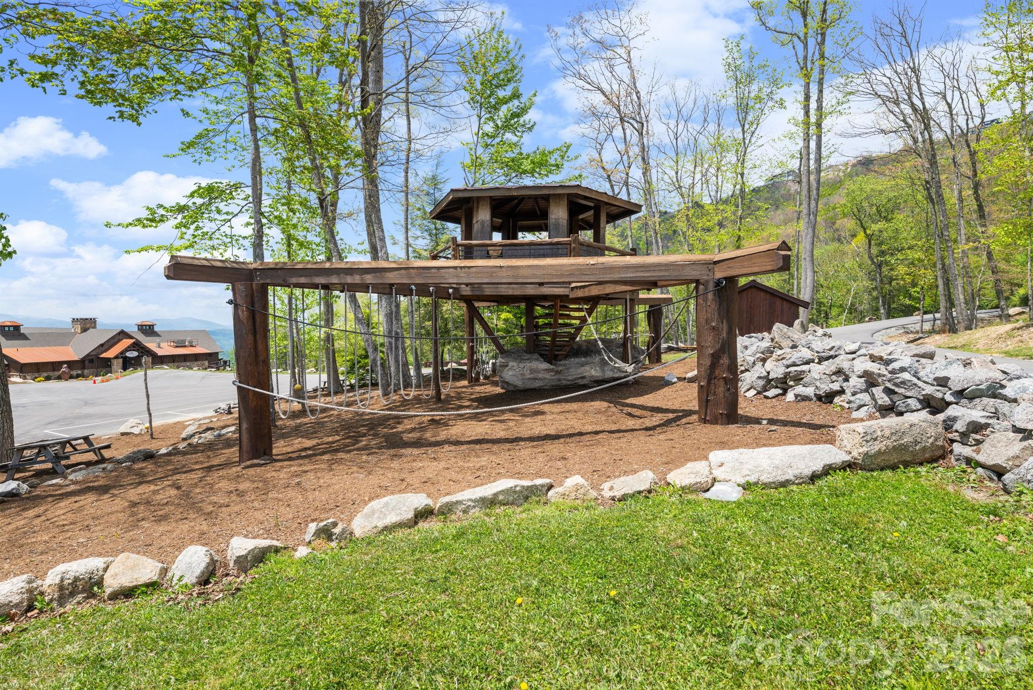 92 White Eagle Trail Property Photo 44