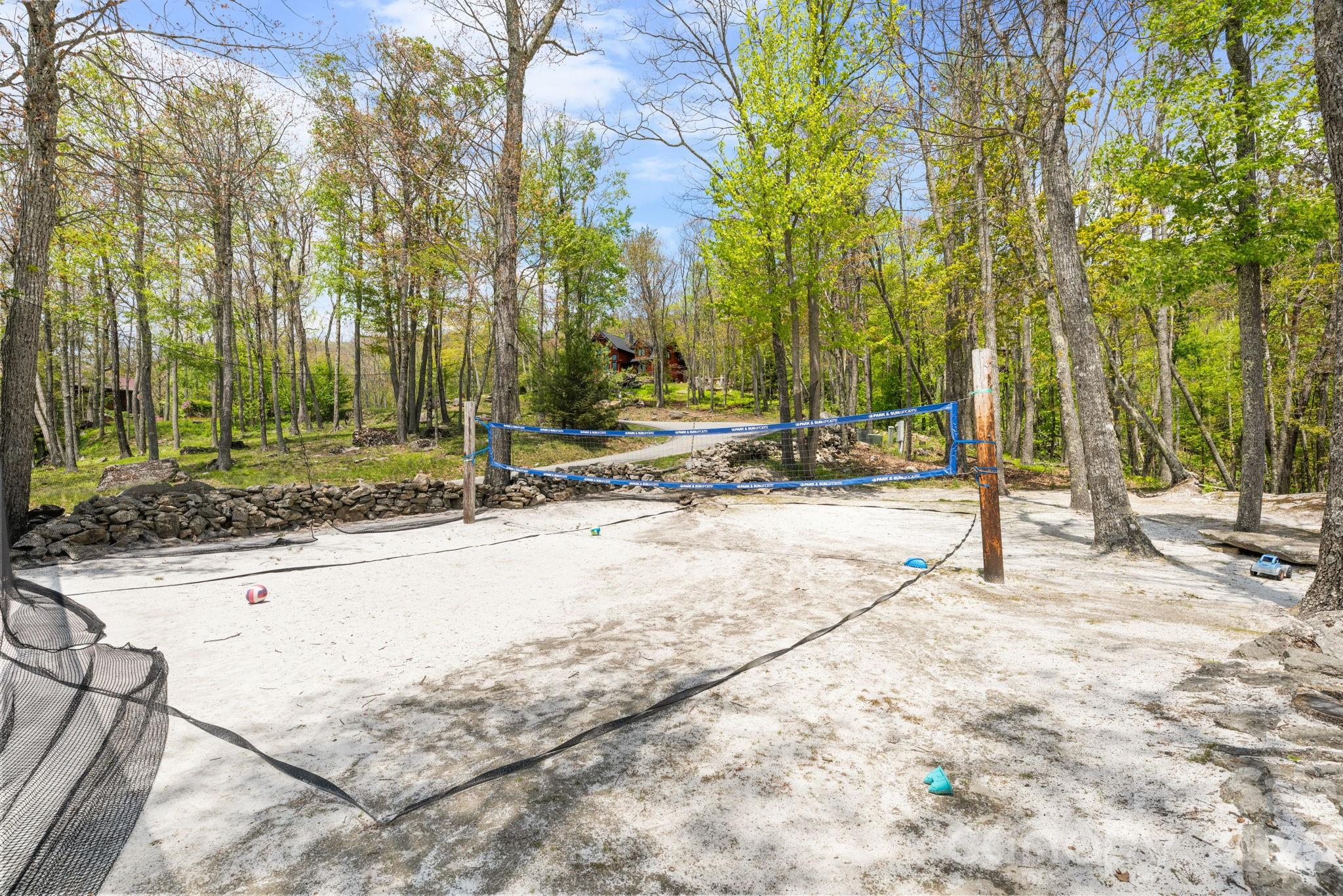 92 White Eagle Trail Property Photo 45