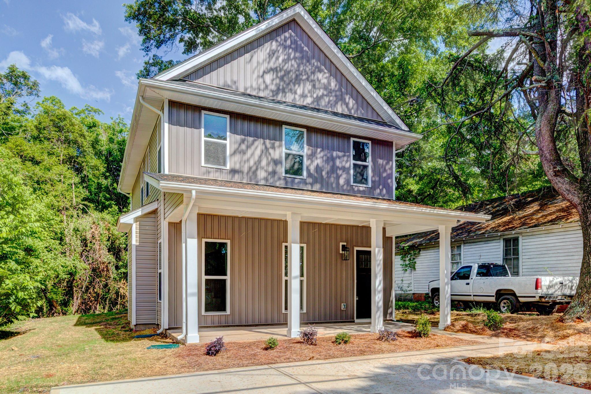 816.5 Frederick Street 24 Property Photo 1