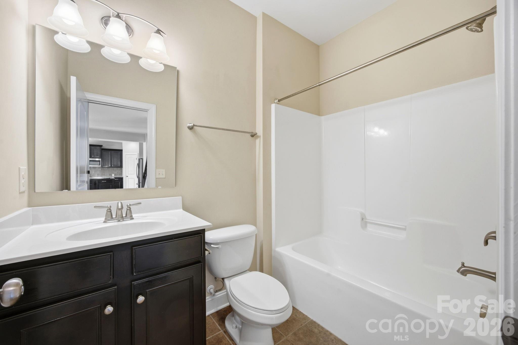 2284 Barrowcliffe Drive Property Photo 18