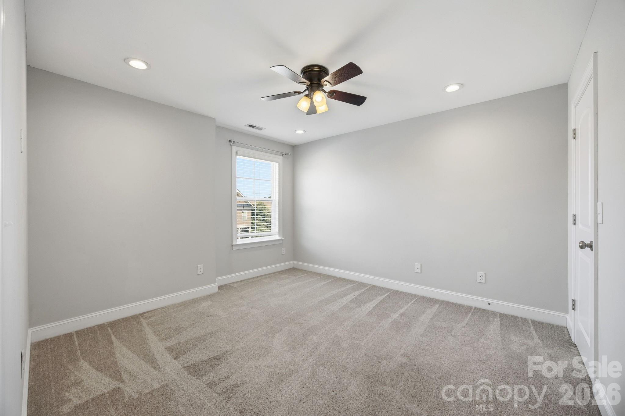 2284 Barrowcliffe Drive Property Photo 22