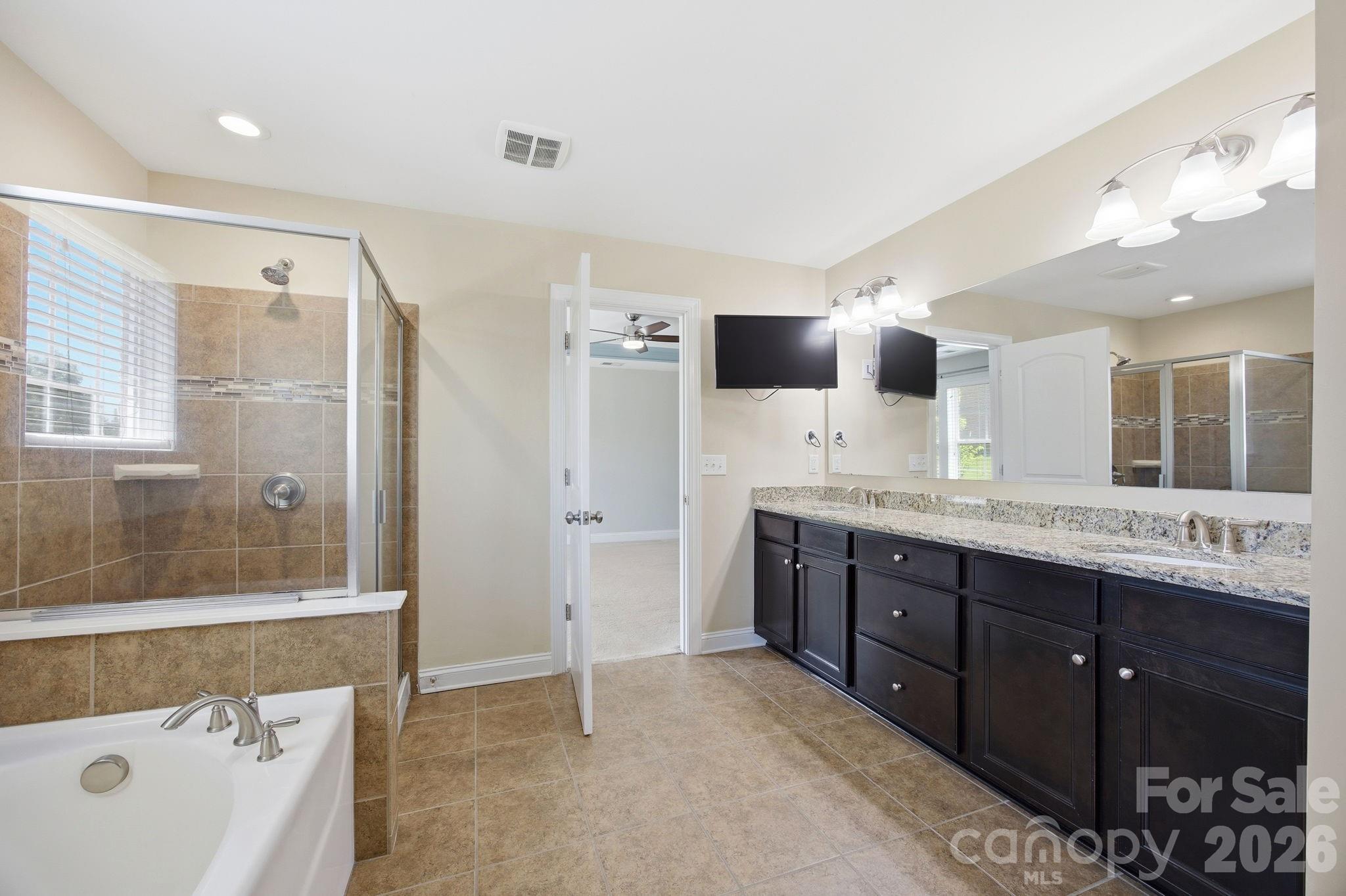 2284 Barrowcliffe Drive Property Photo 27