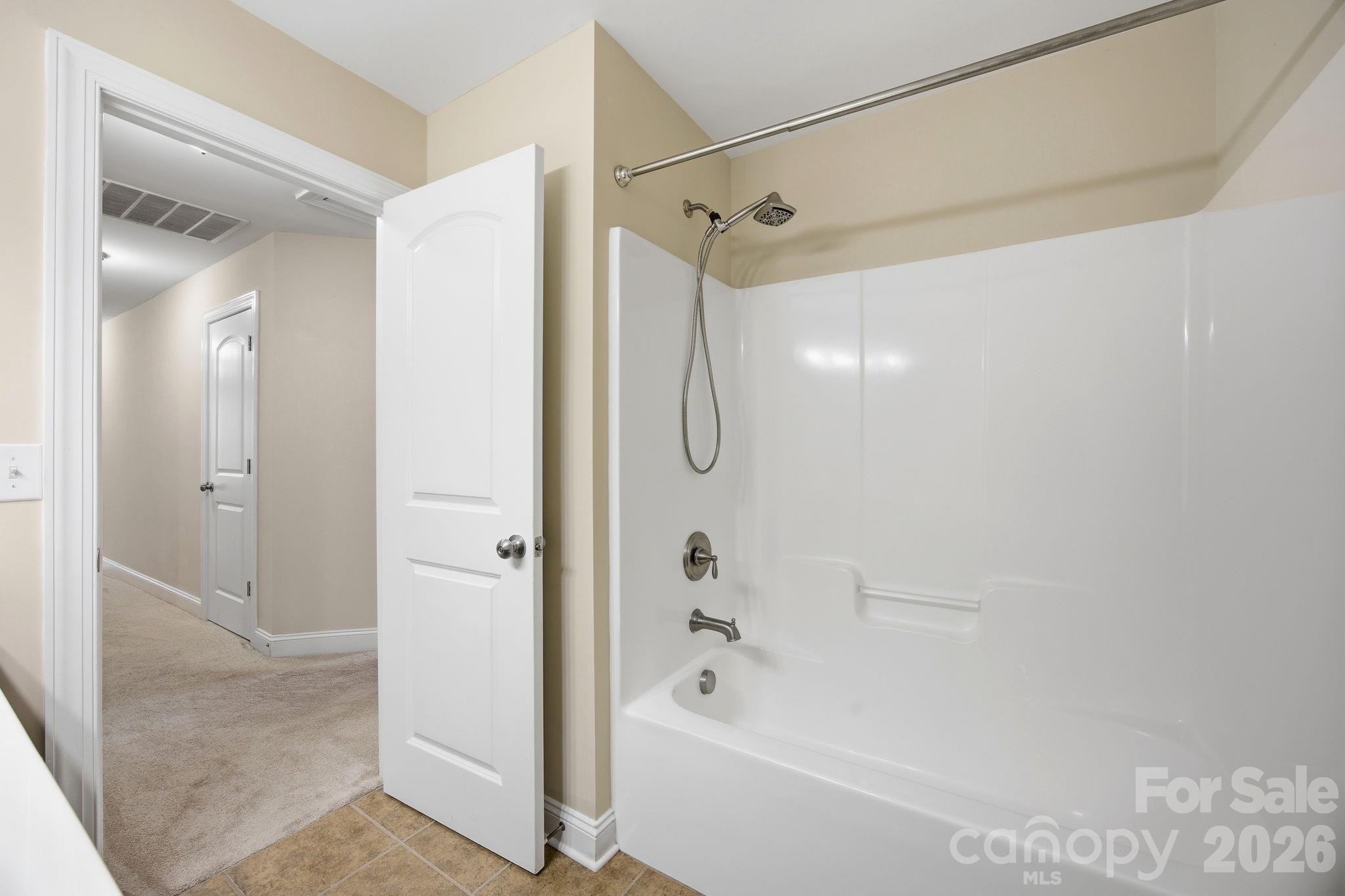 2284 Barrowcliffe Drive Property Photo 32