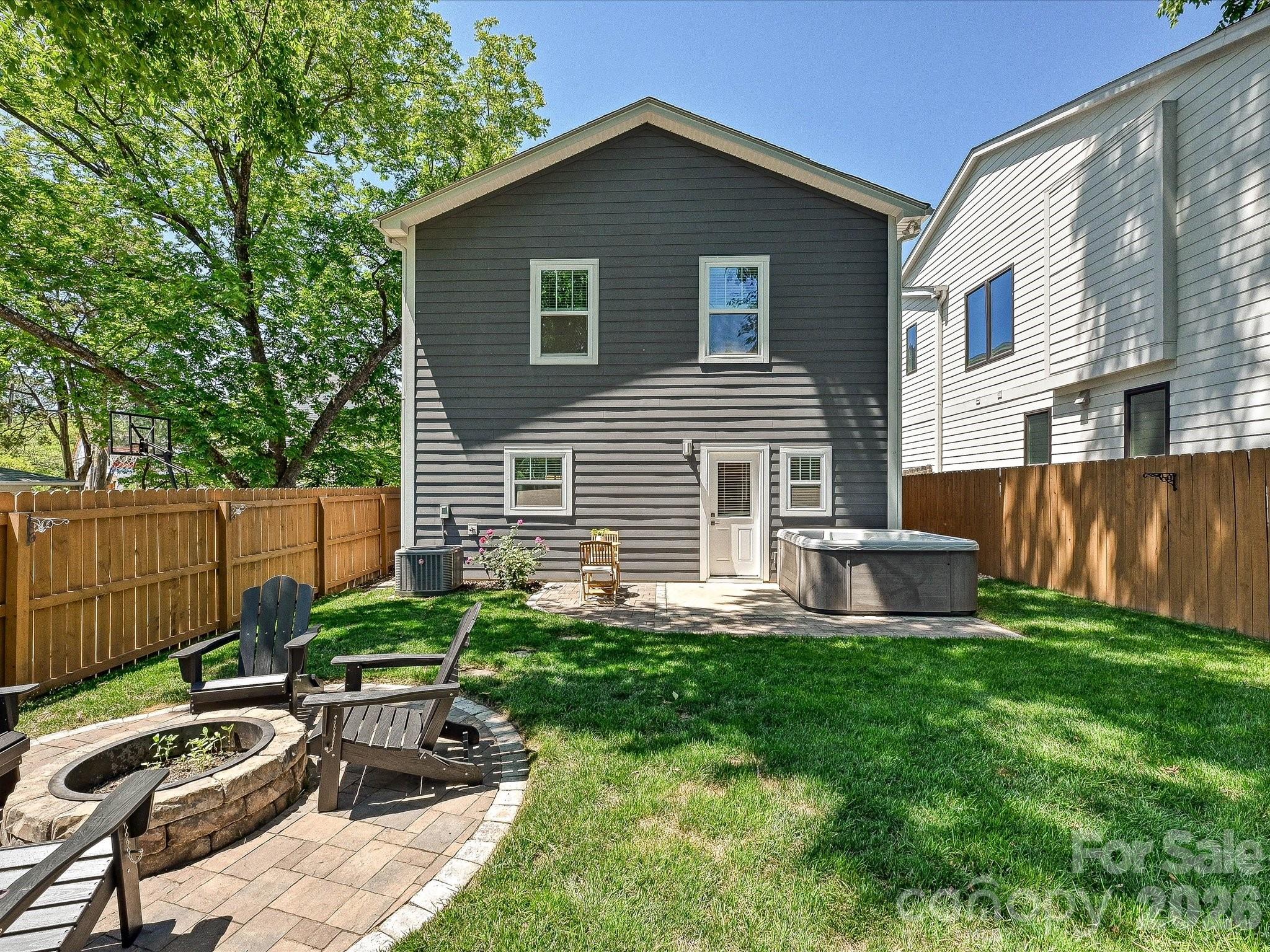 1216 Lomax Avenue Property Photo 33