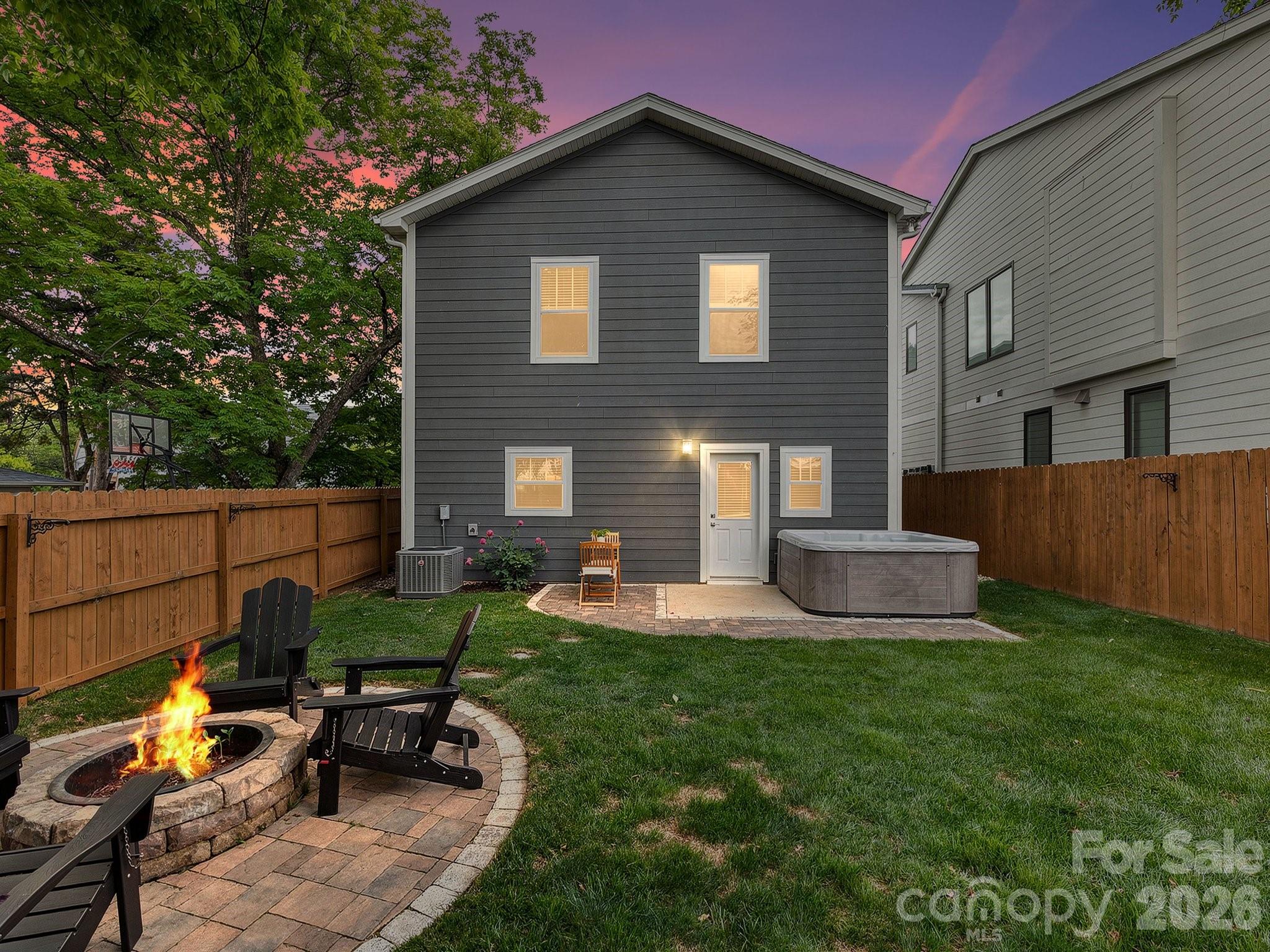 1216 Lomax Avenue Property Photo 37