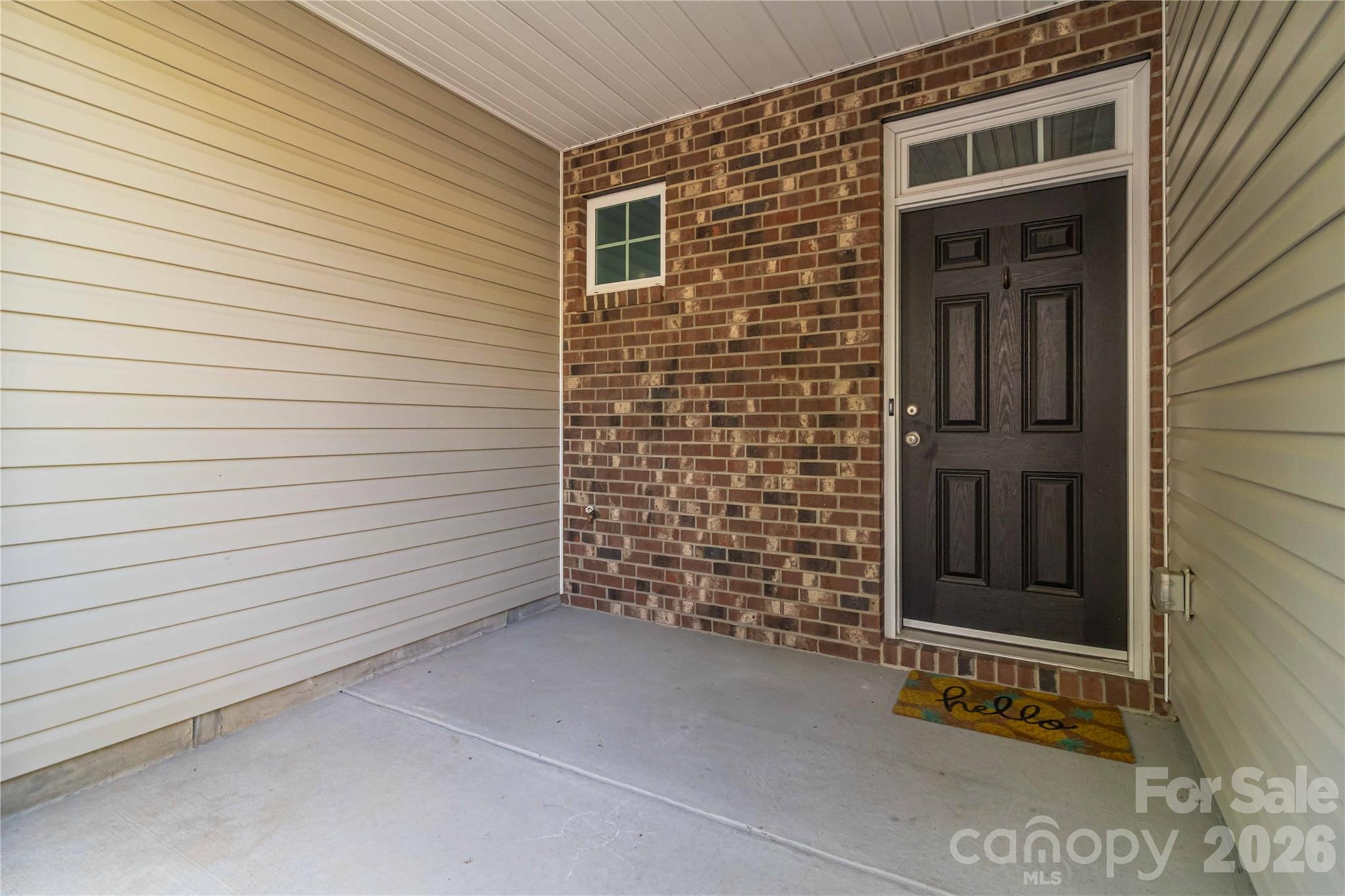 7048 Woodsbay Lane Property Photo 6