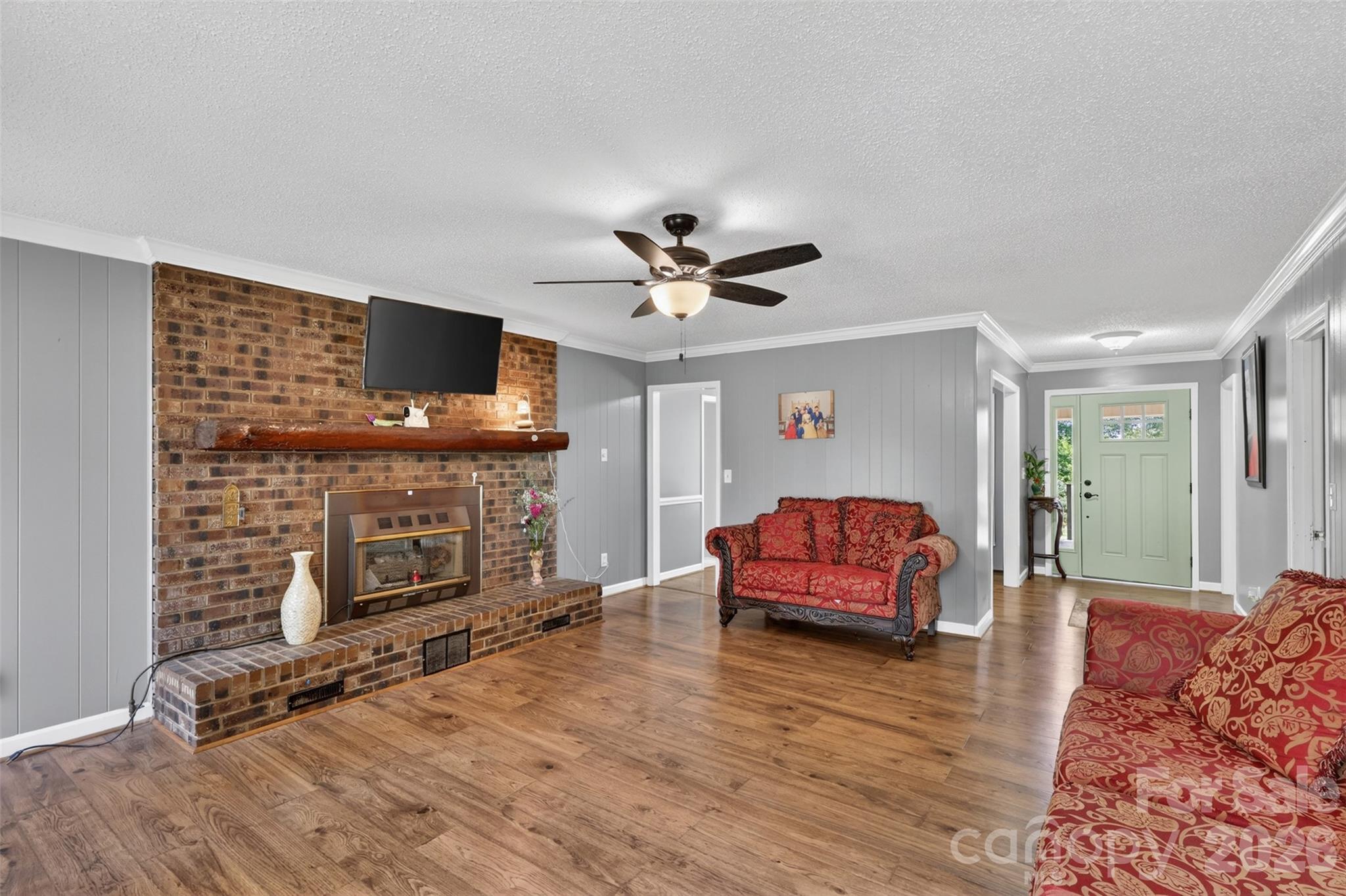9807 Black Road Property Photo 10