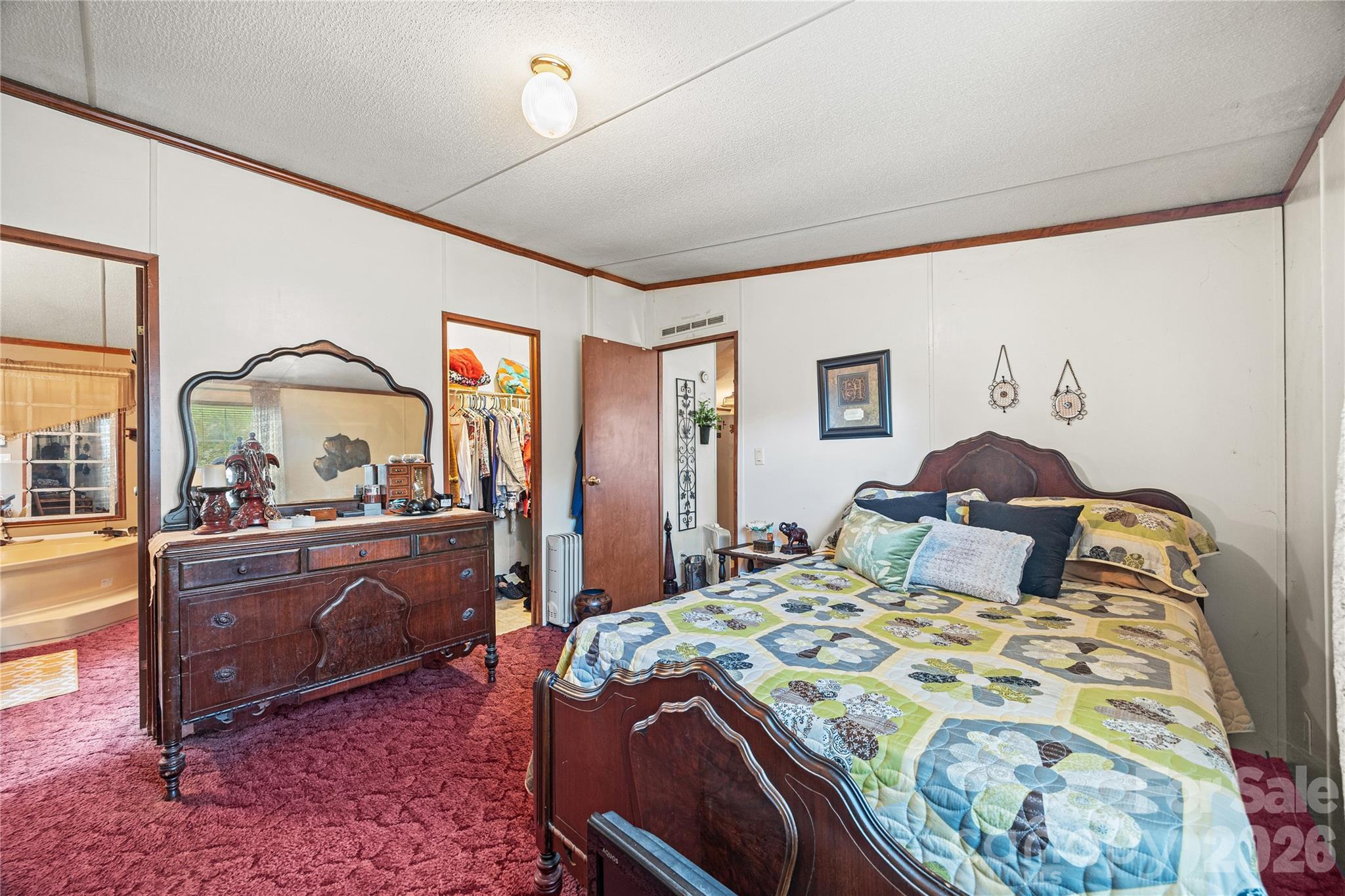 323 Carlyle Road Property Photo 14