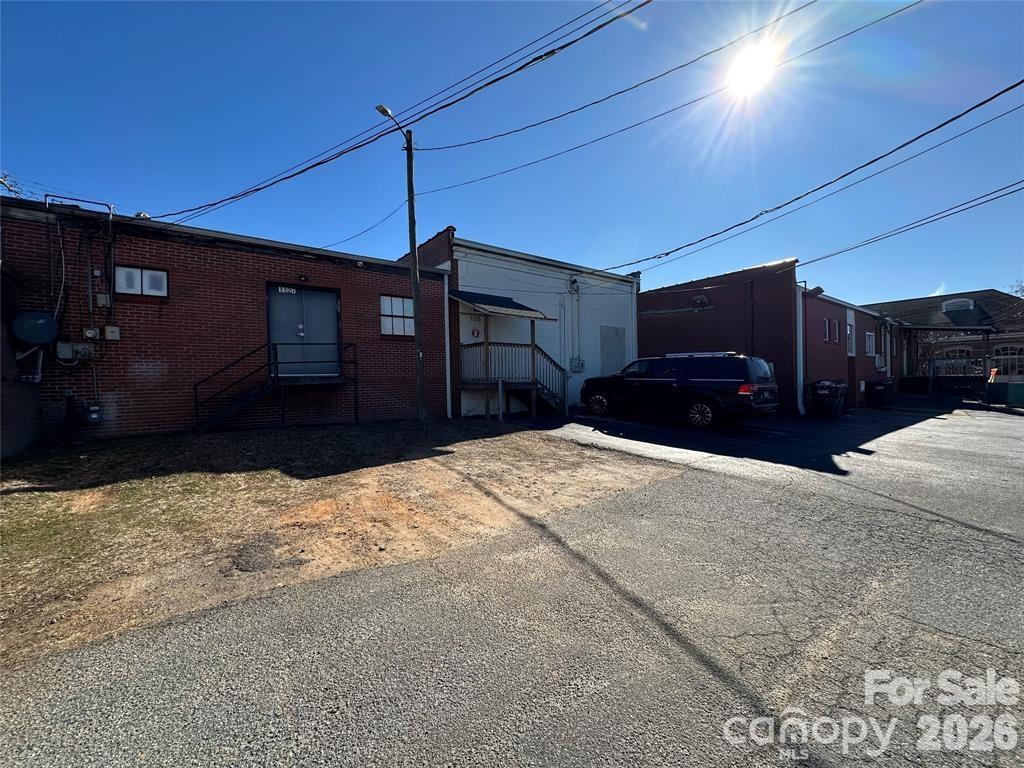 1117-1127 2nd Street Property Photo 3