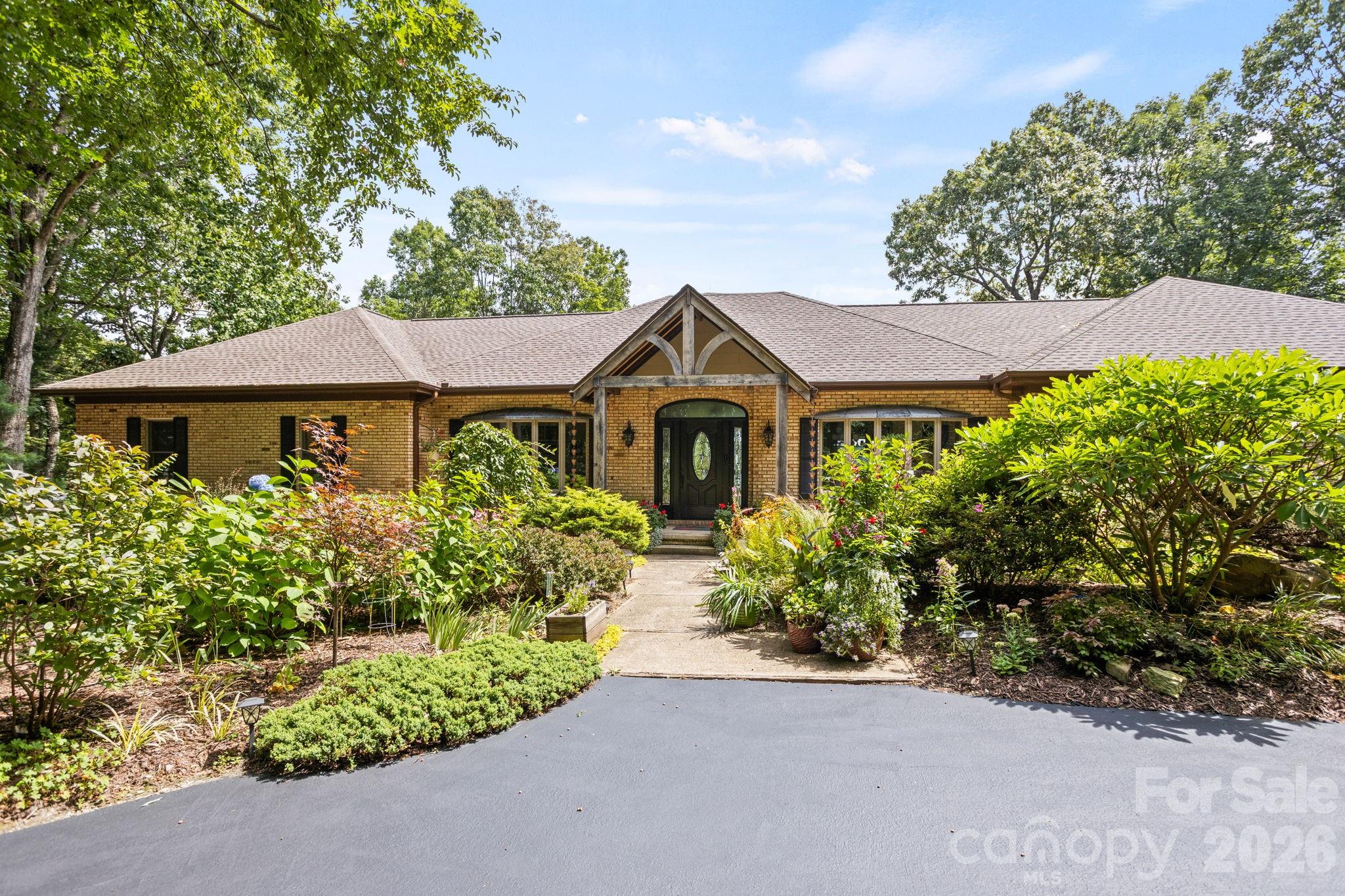 163 Old Poplar Lane Property Photo 1