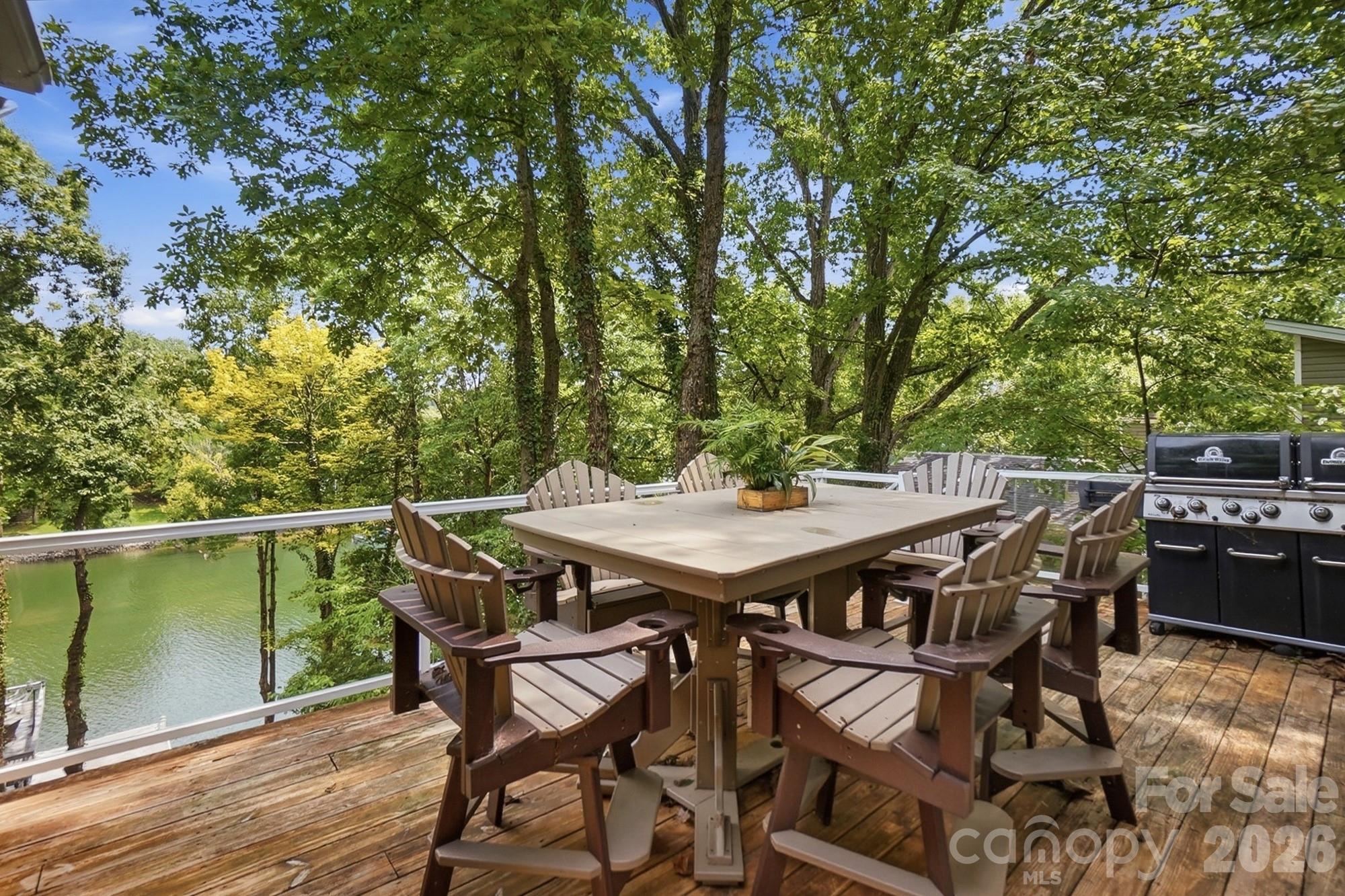 16121 Tana Tea Circle Property Photo 4