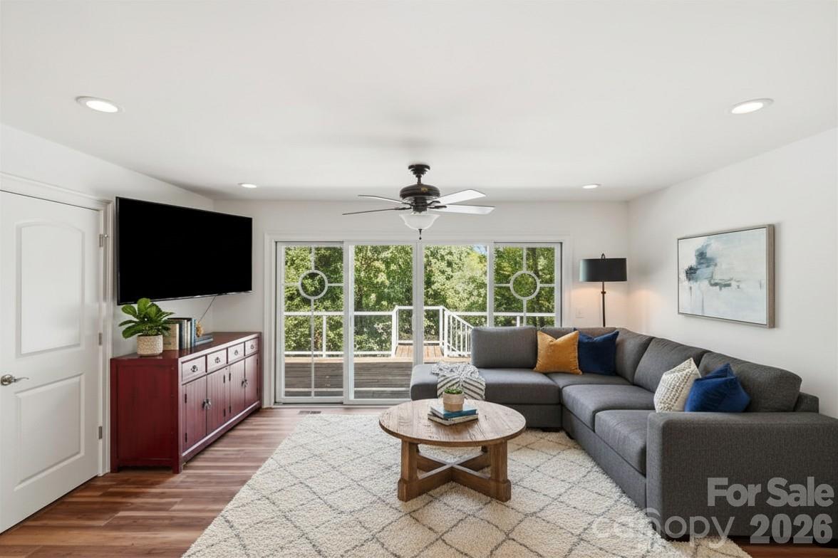 16121 Tana Tea Circle Property Photo 26