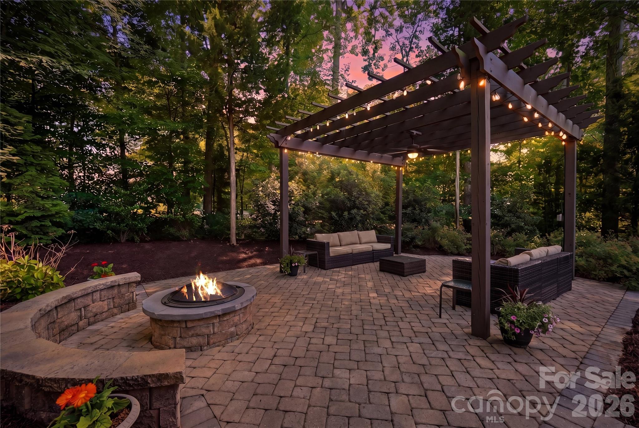 1413 Screech Owl Road Property Photo 1