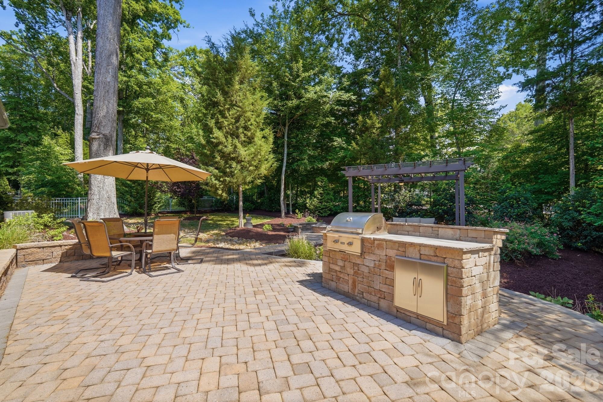 1413 Screech Owl Road Property Photo 5