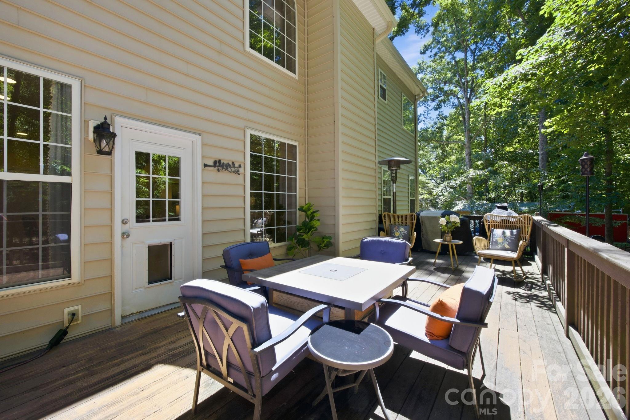 2006 Wedgewood Drive Property Photo 21