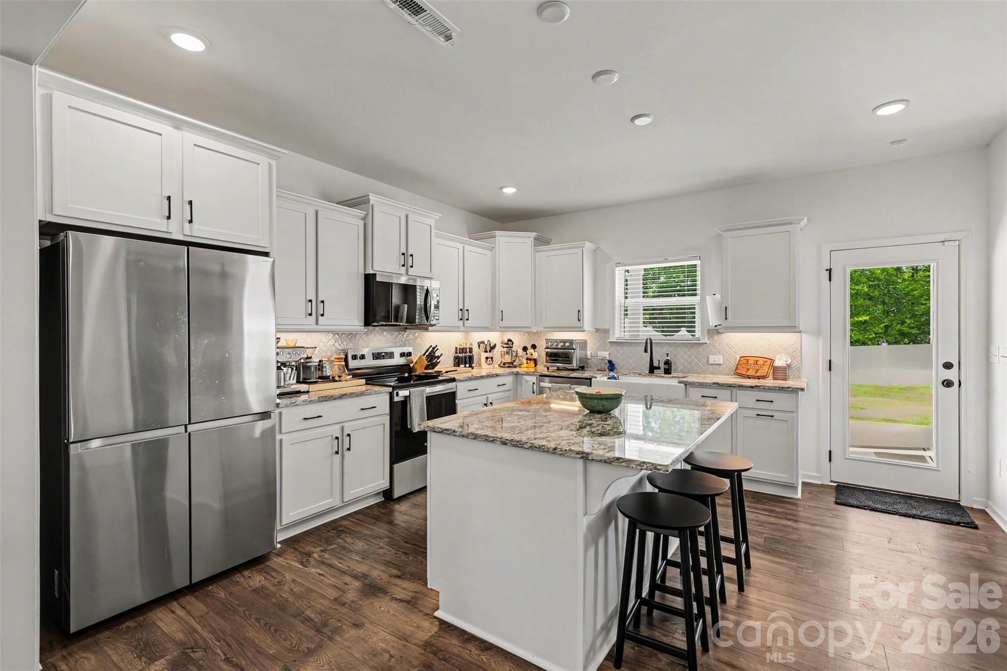 390 Gray Wolf Street Property Photo 5