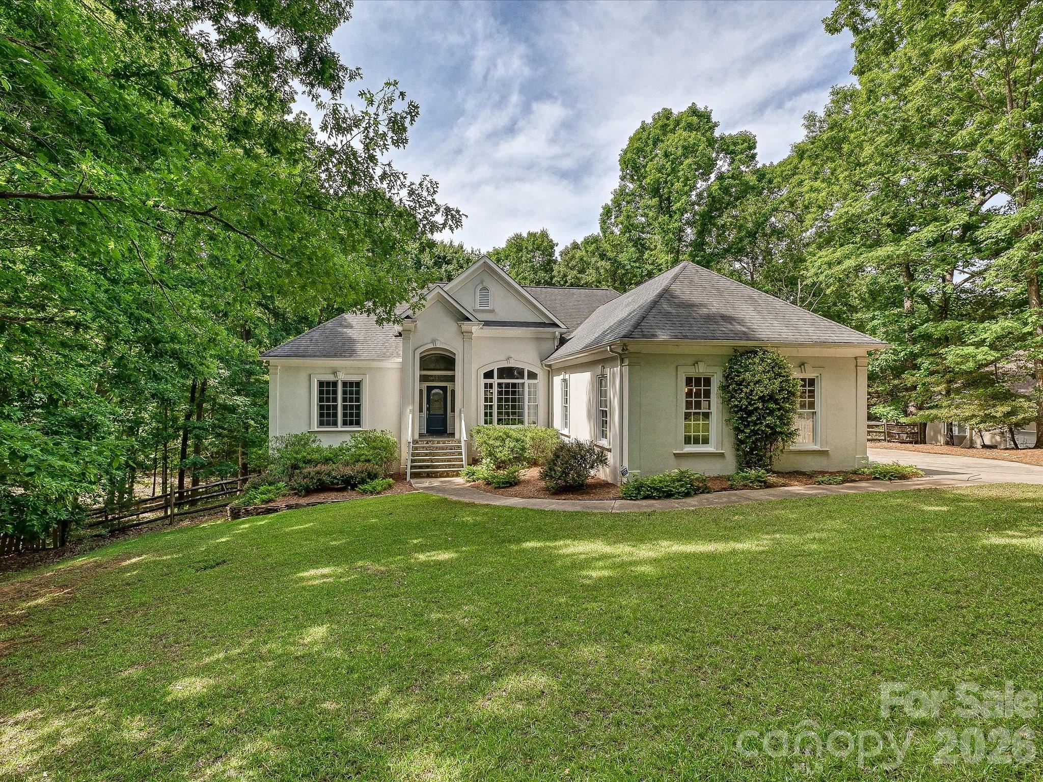 15001 Majestic Oak Drive Property Photo 2