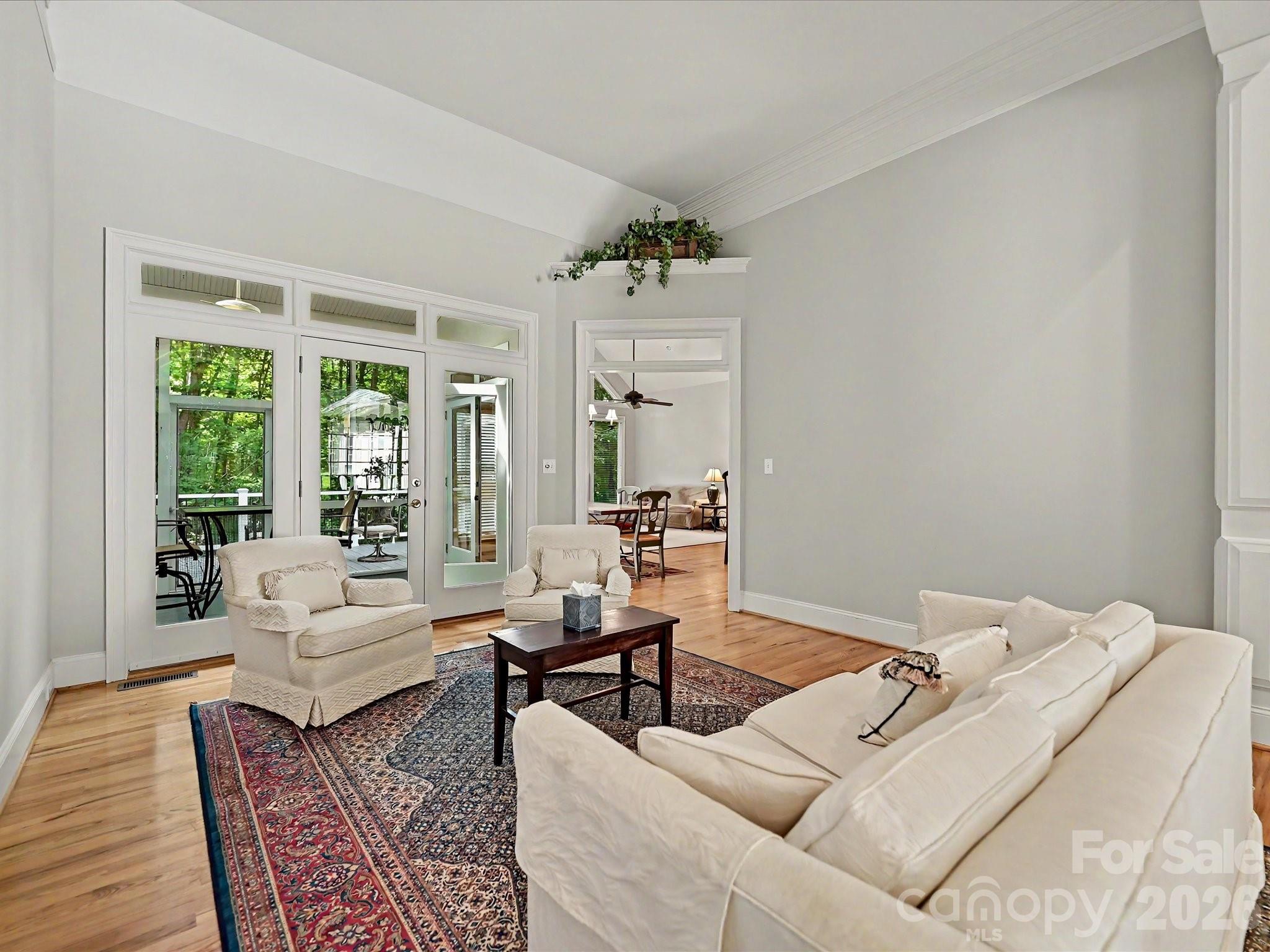 15001 Majestic Oak Drive Property Photo 8