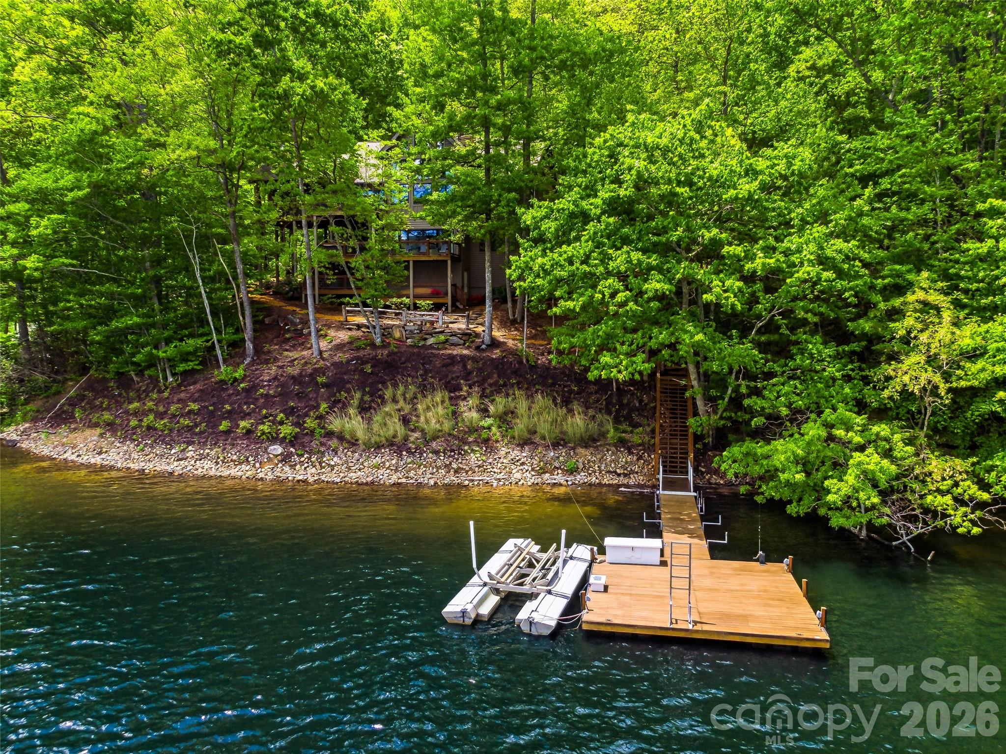 60 Shoreline Drive Property Photo 3