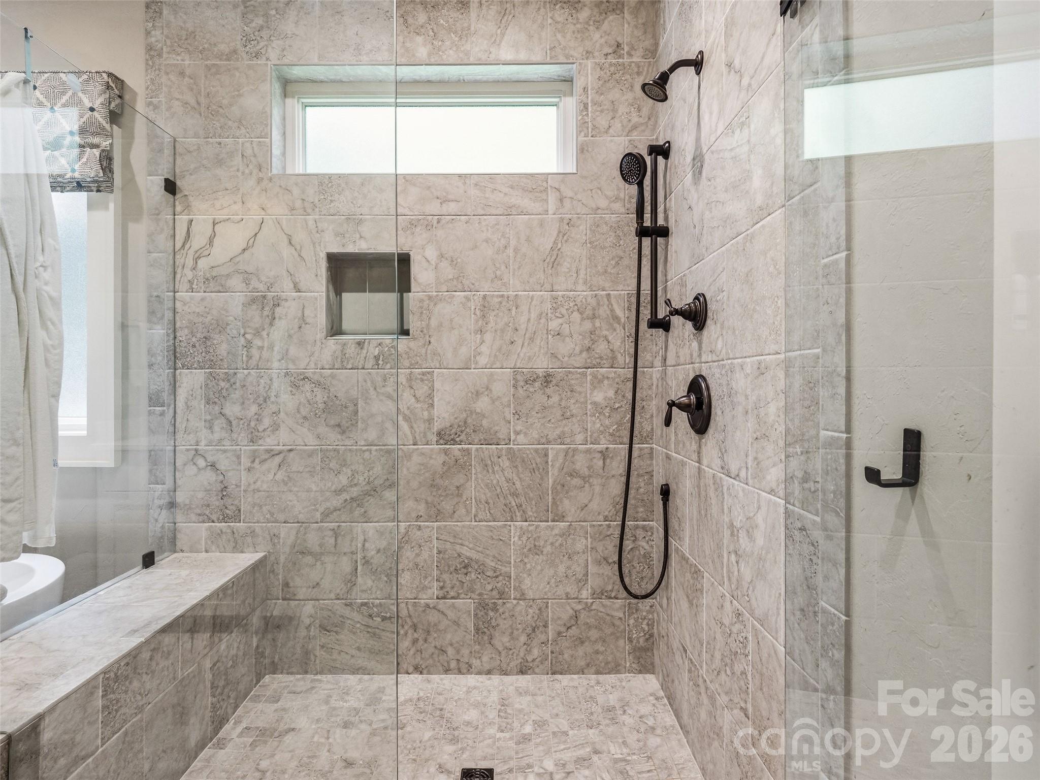 60 Shoreline Drive Property Photo 25
