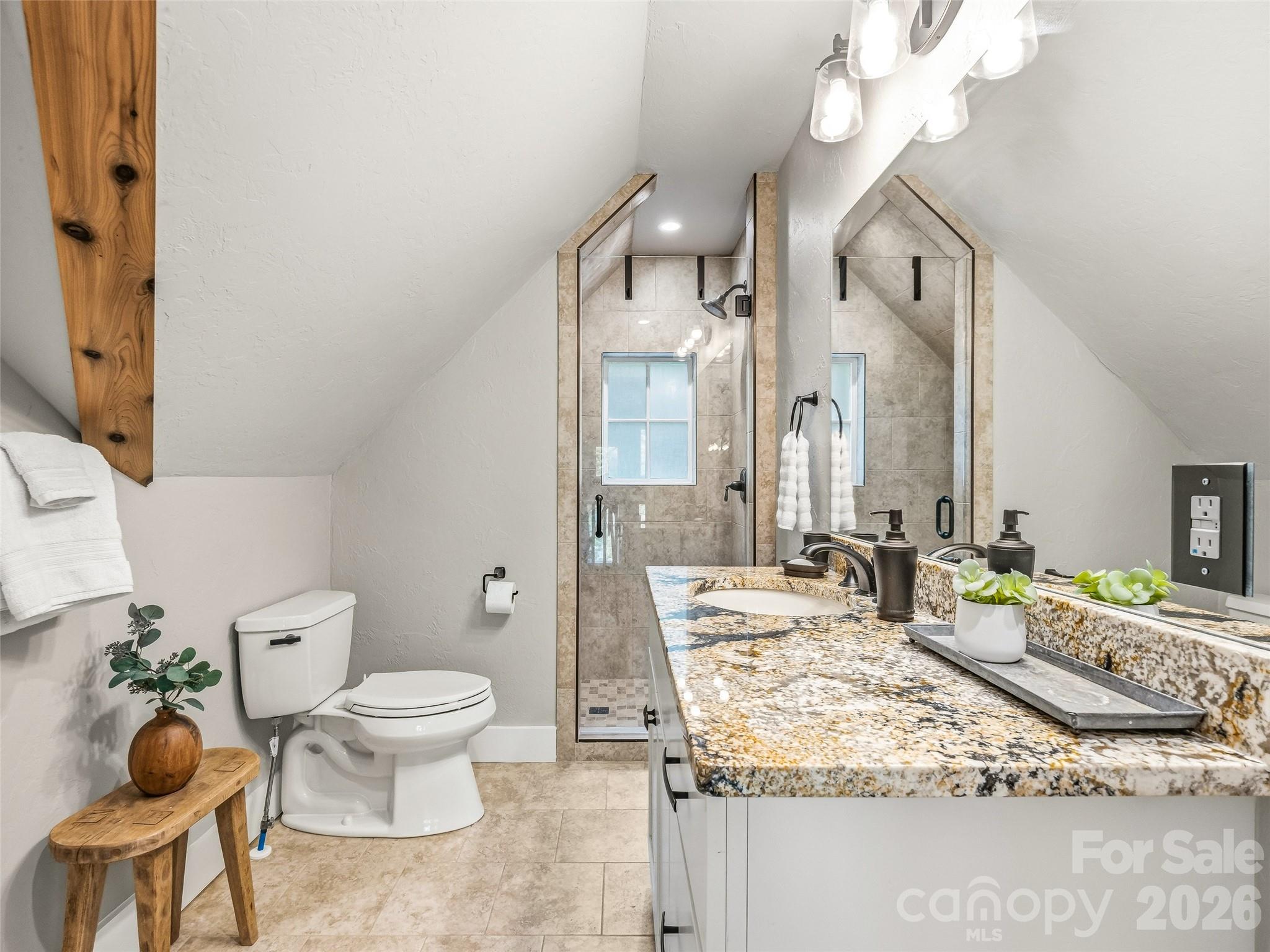 60 Shoreline Drive Property Photo 33