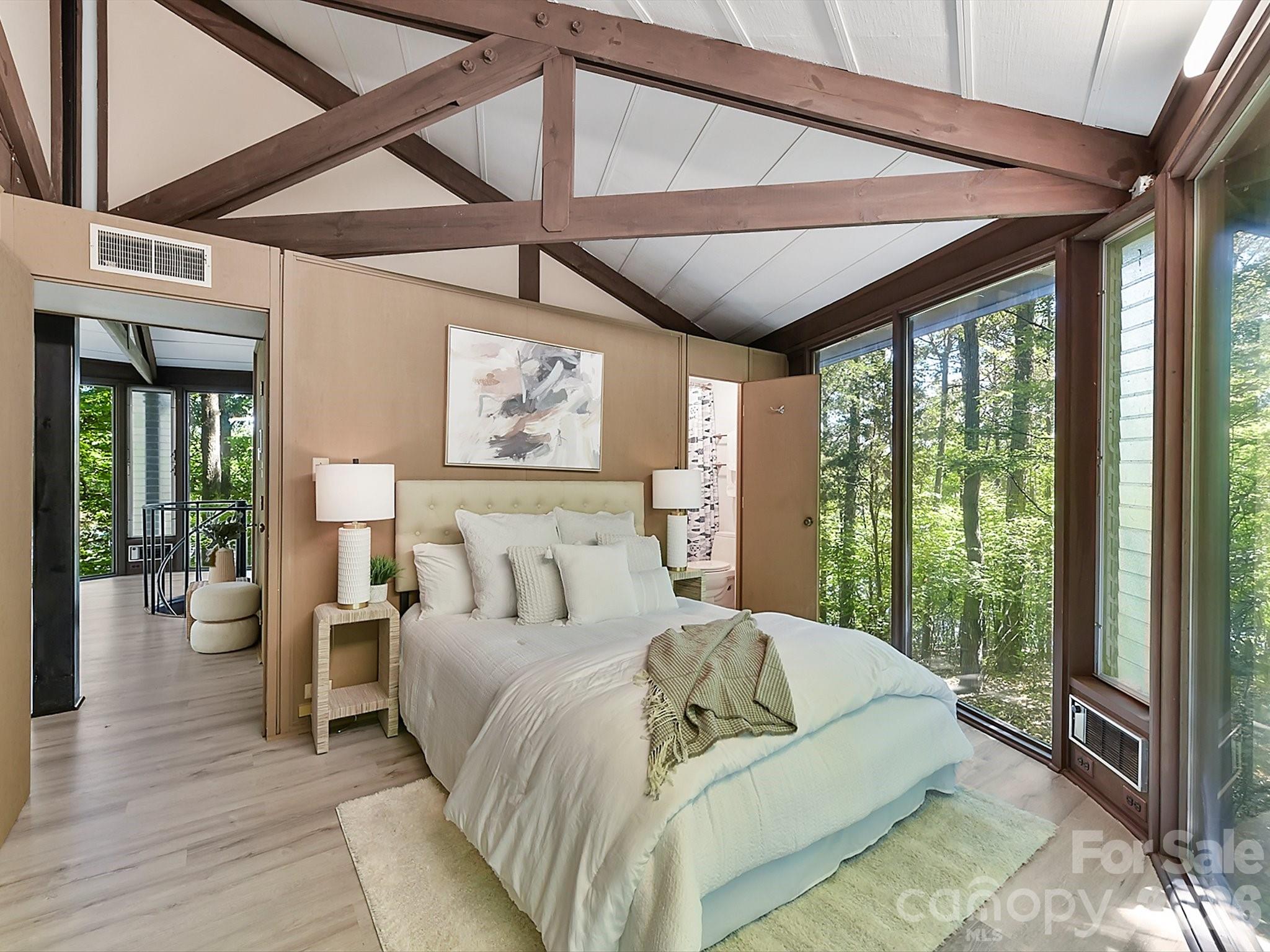 1665 Bowater Road Property Photo 10