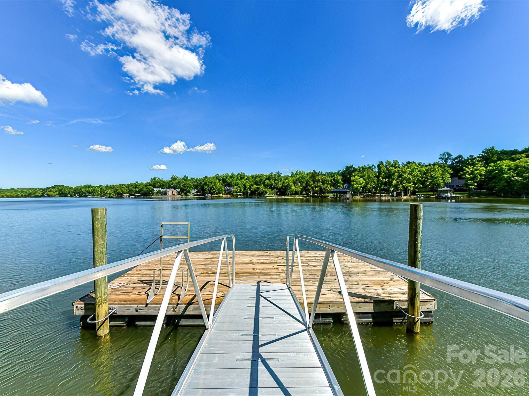 1665 Bowater Road Property Photo 29
