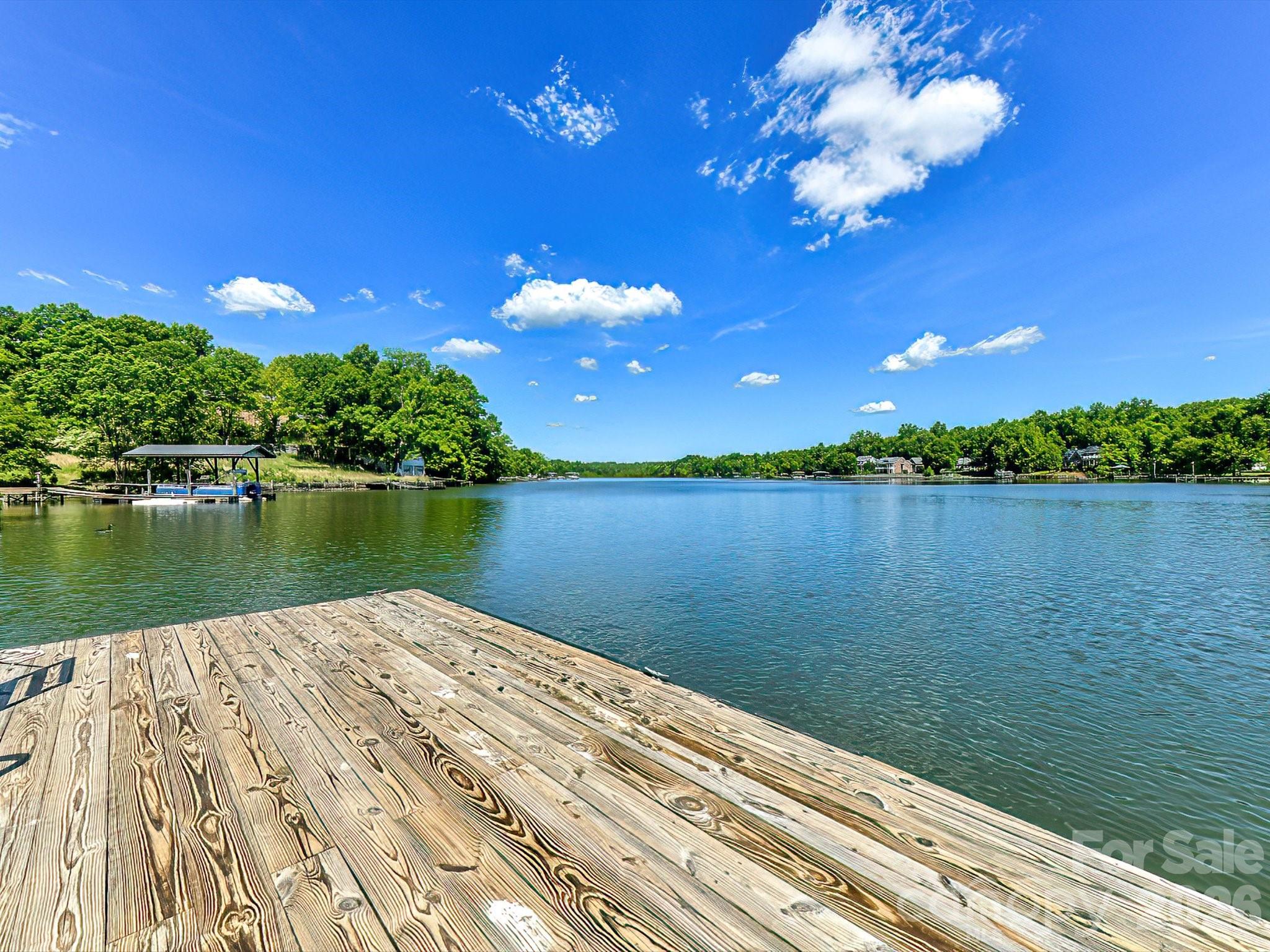 1665 Bowater Road Property Photo 30