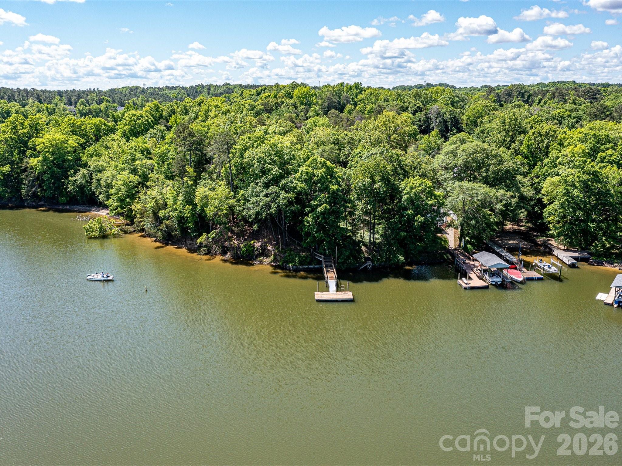 1665 Bowater Road Property Photo 33