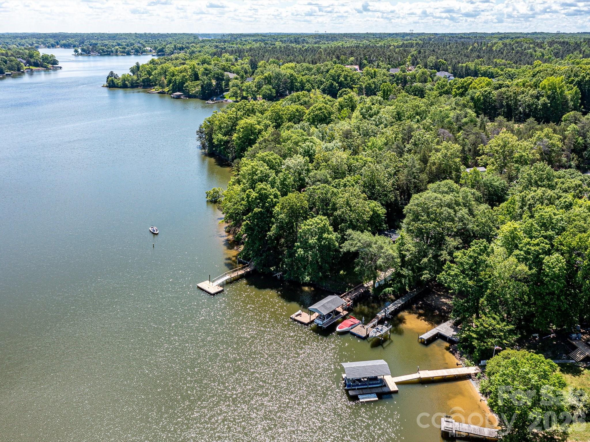 1665 Bowater Road Property Photo 36