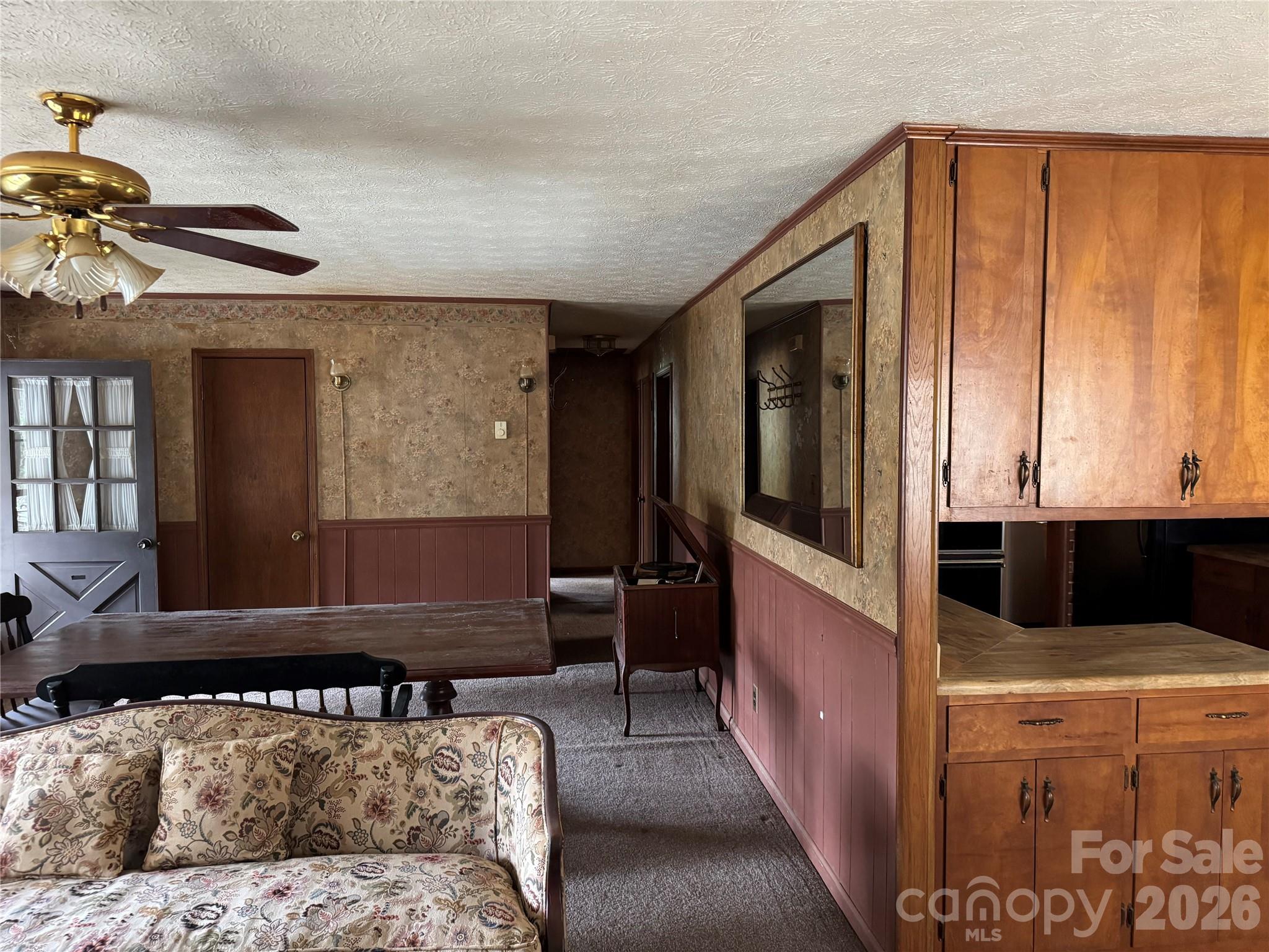 814 Mountain View Drive Property Photo 11