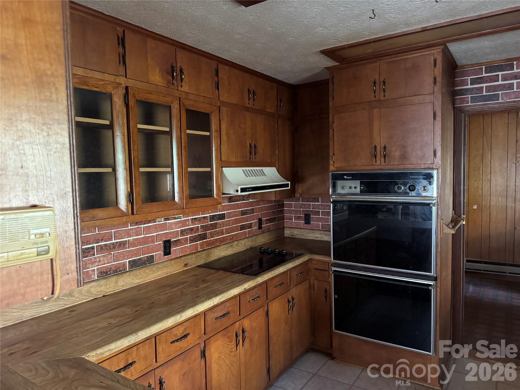 814 Mountain View Drive Property Photo 12