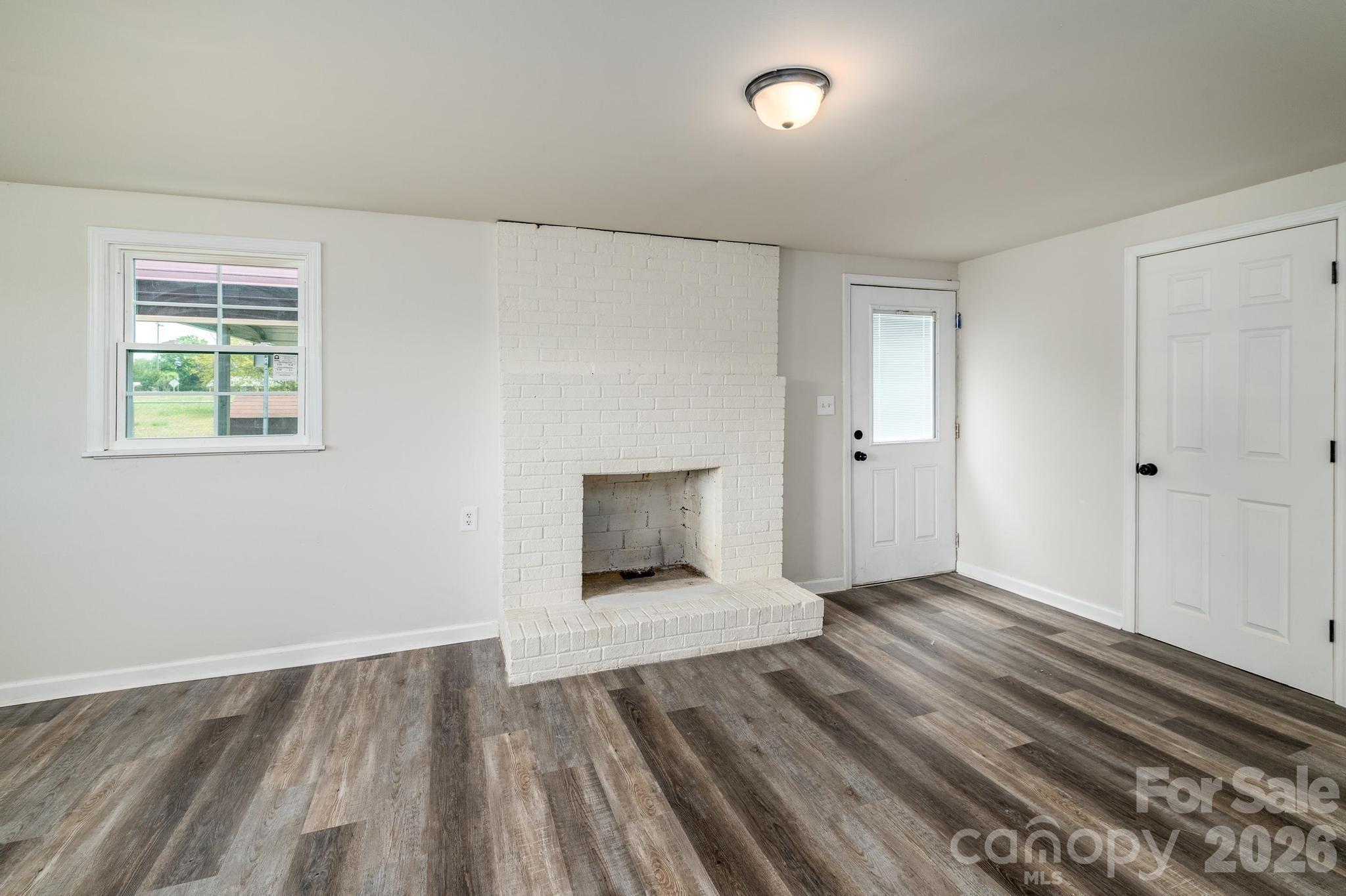 607 Carlos Street Property Photo 18